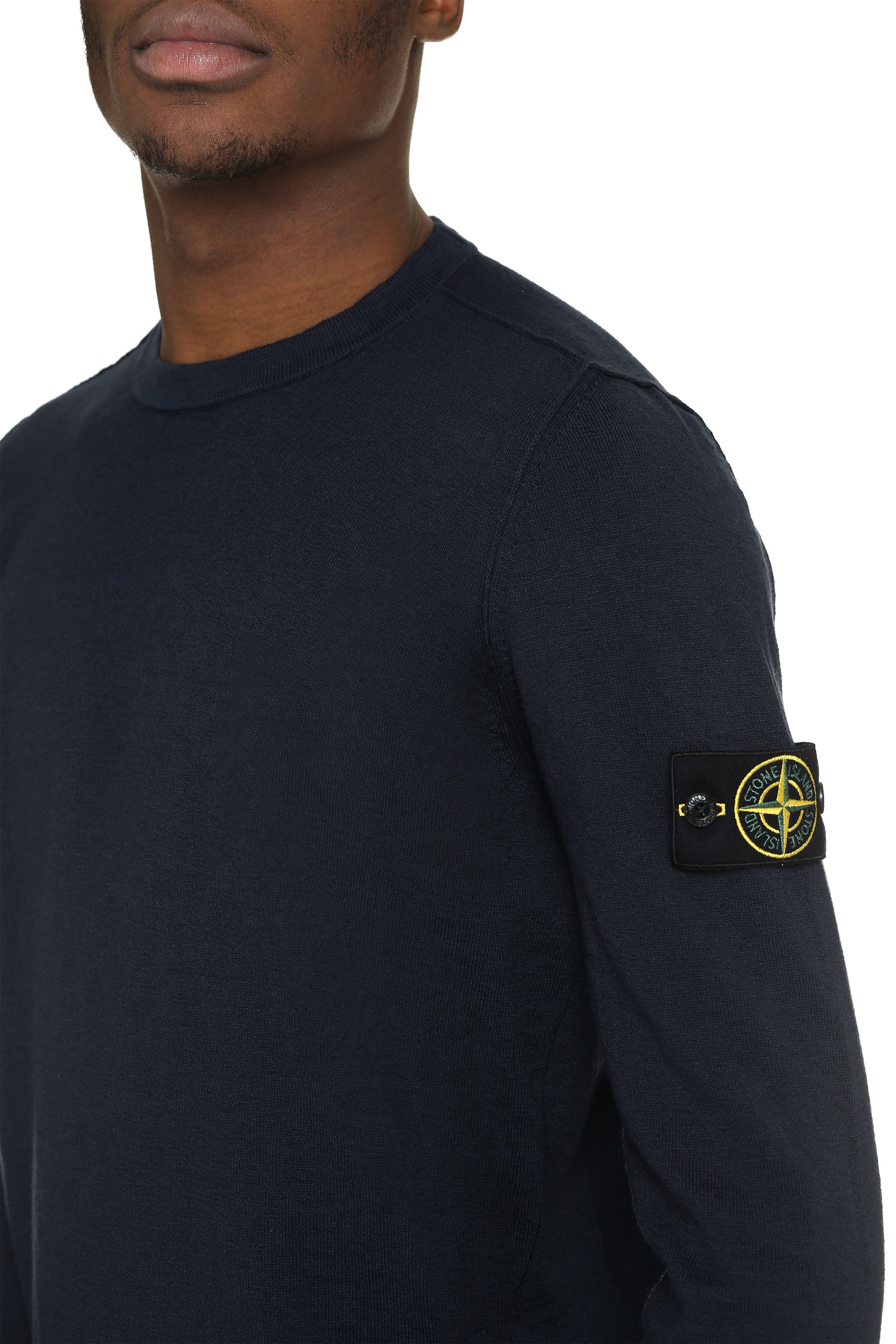 Long sleeve crew-neck sweater