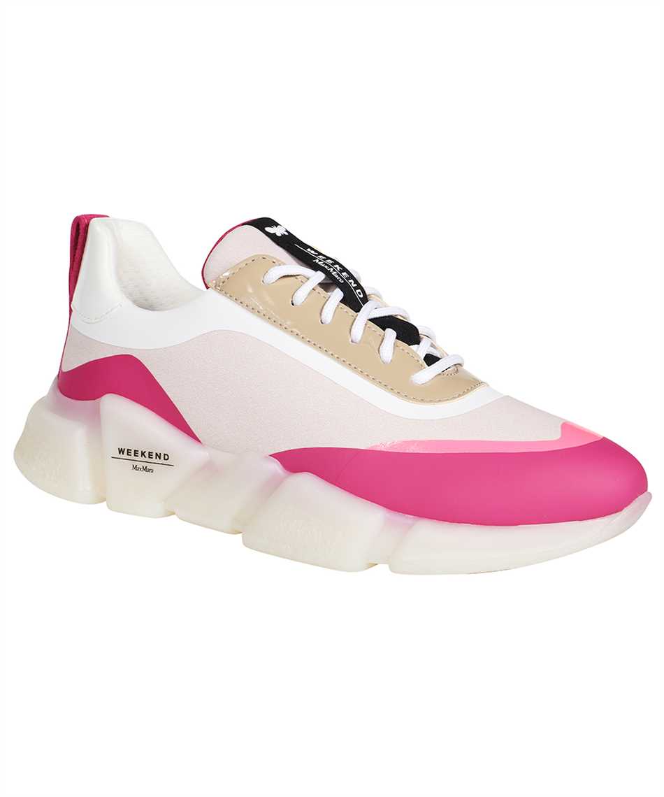 Low-top sneakers
