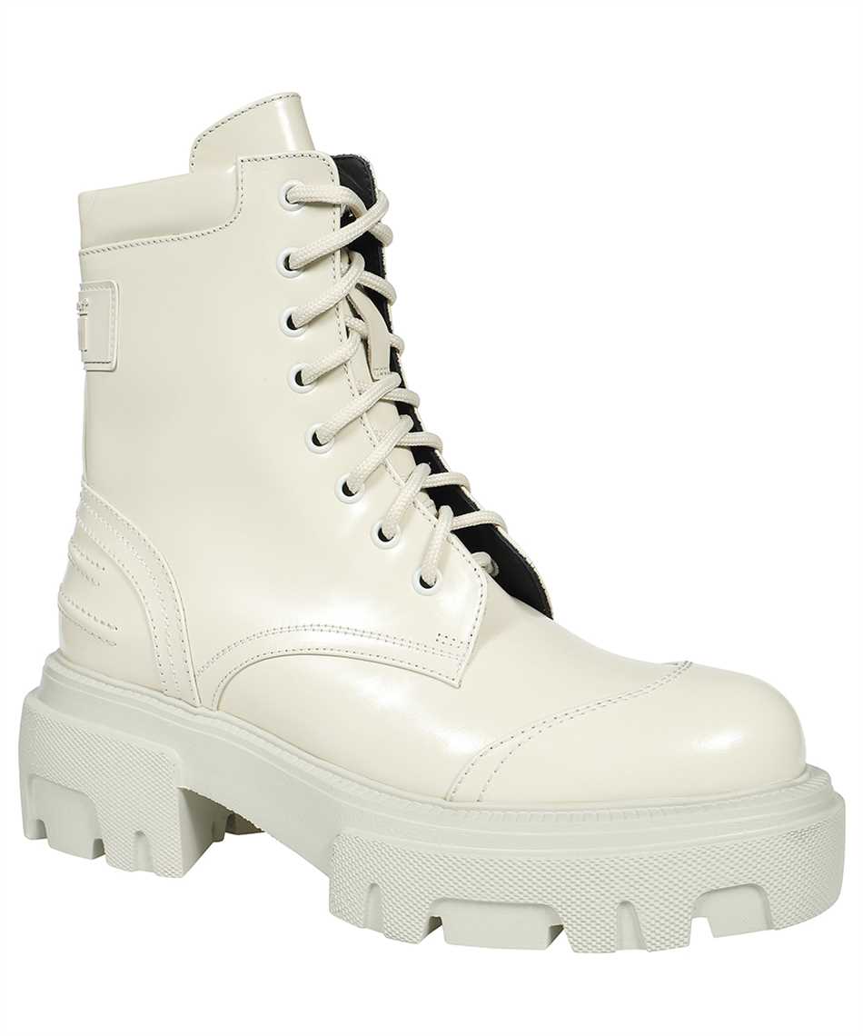 Lace-up ankle boots
