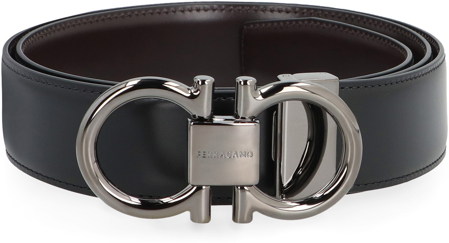 Logo buckle leather belt