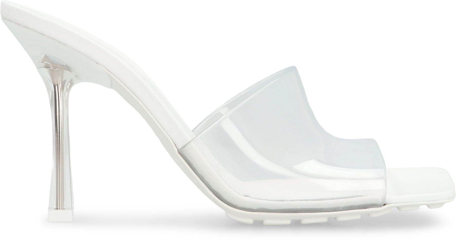 Logo detail rubber mules