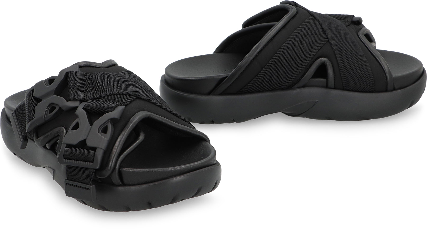 Snap sandals