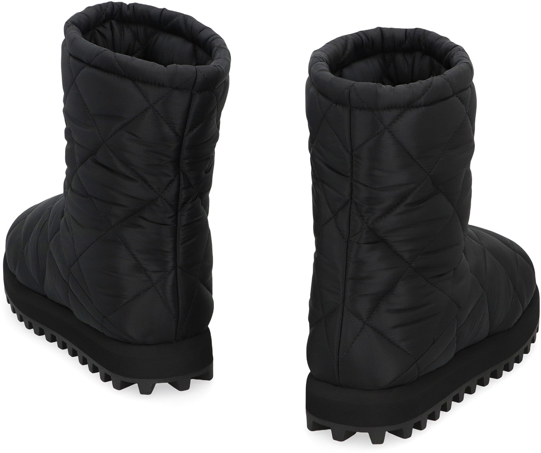 Quilted nylon boots