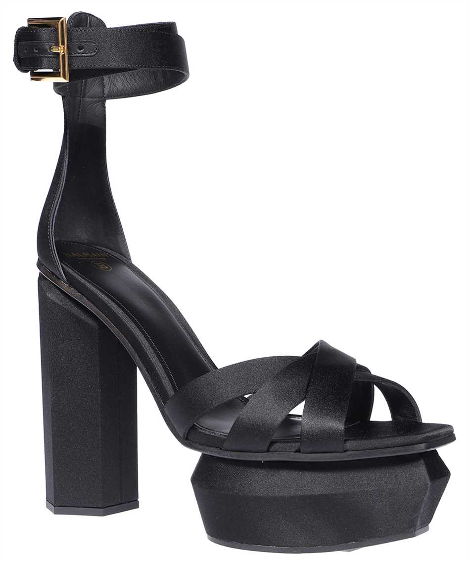 Fabric pumps