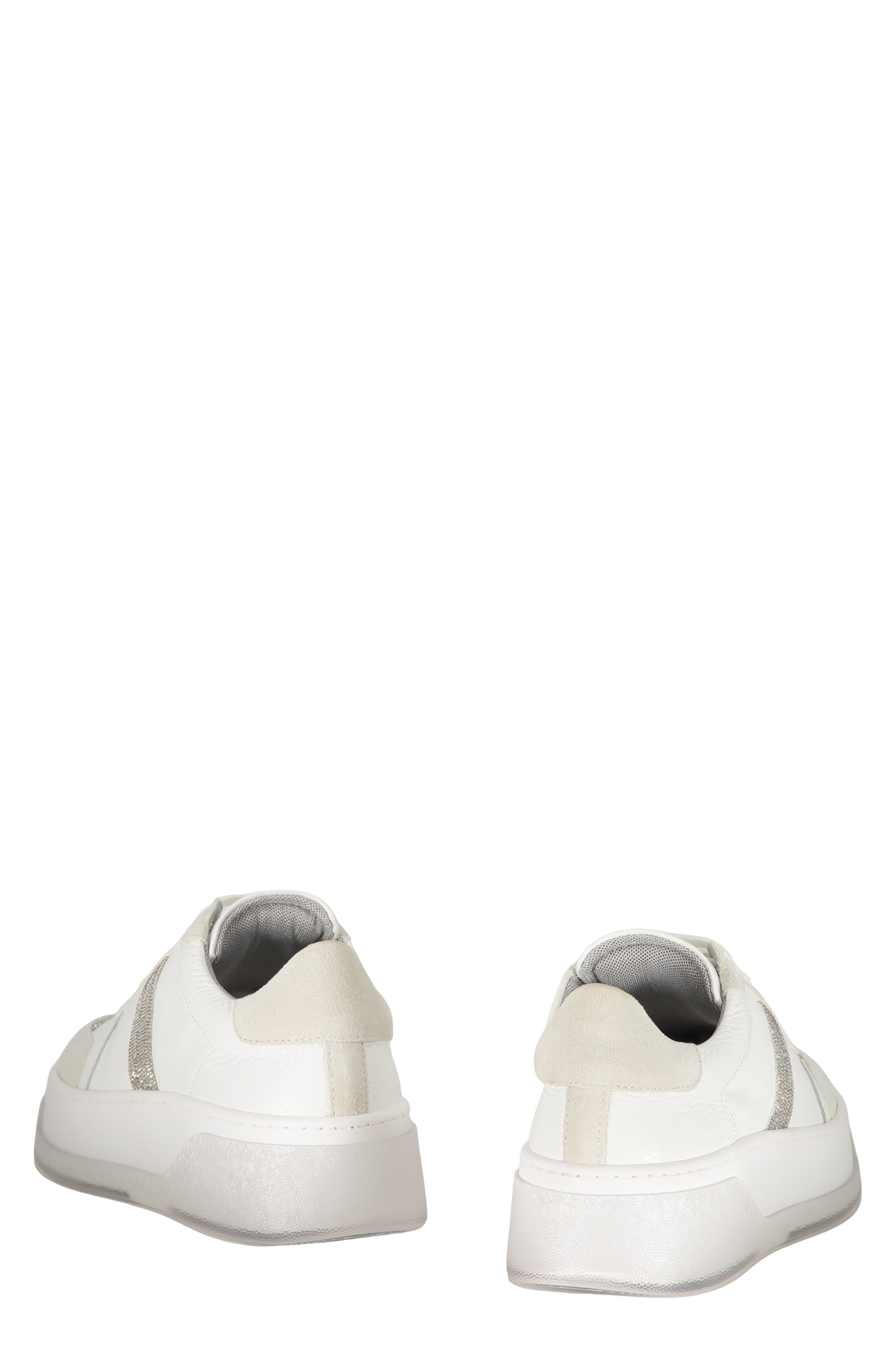 Leather sneakers