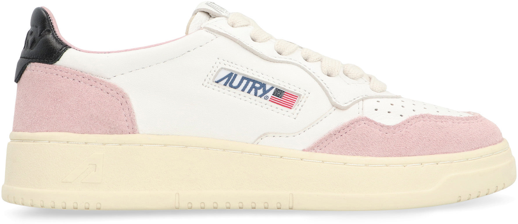 Medalist leather sneakers