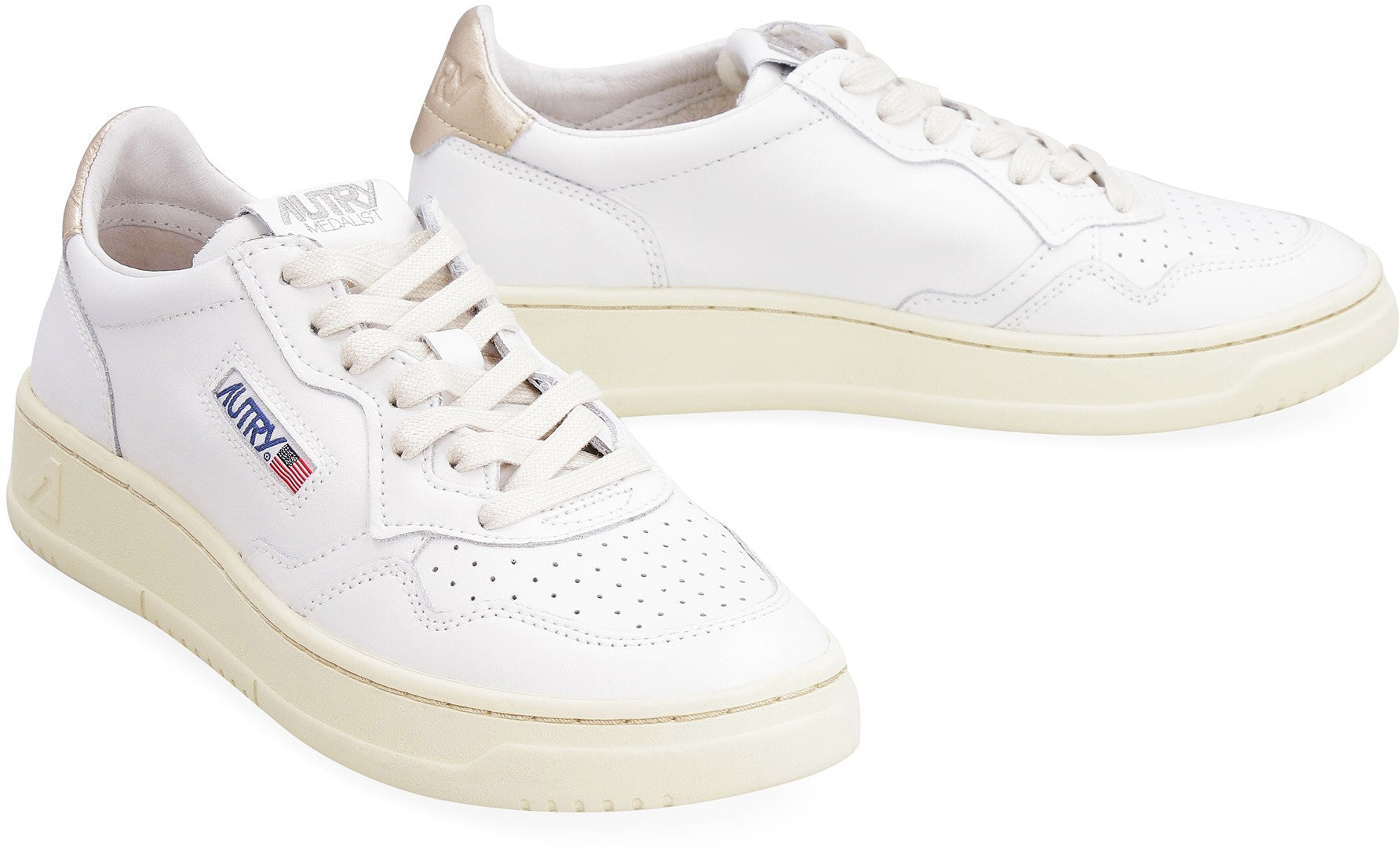 Medalist leather low-top sneakers