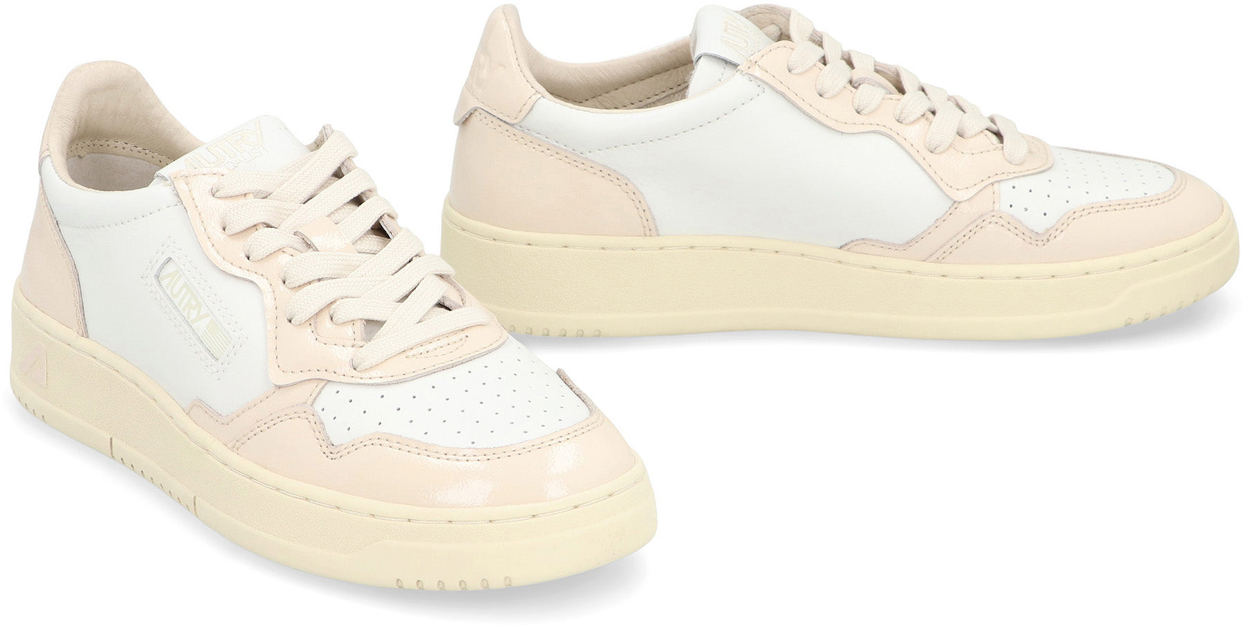 Medalist leather low-top sneakers