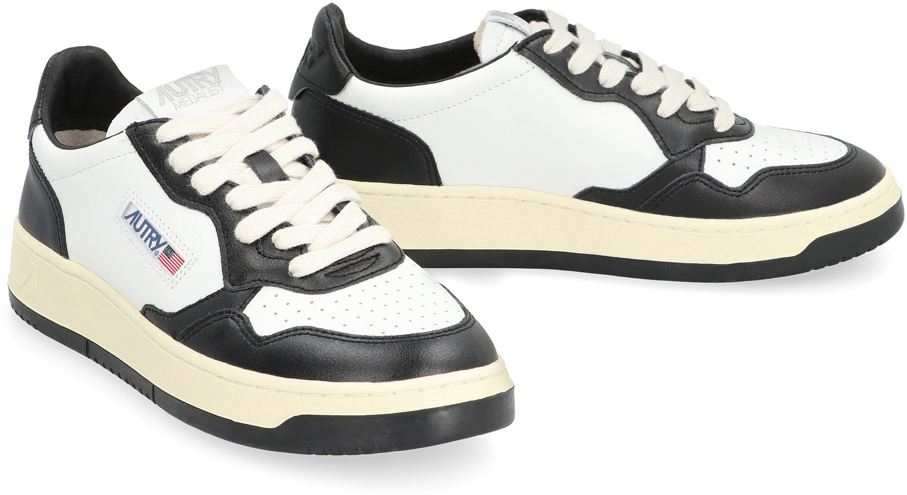 Medalist Low-top sneakers