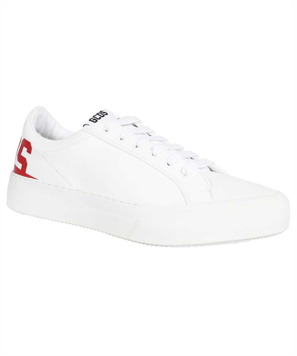 Low-top sneakers