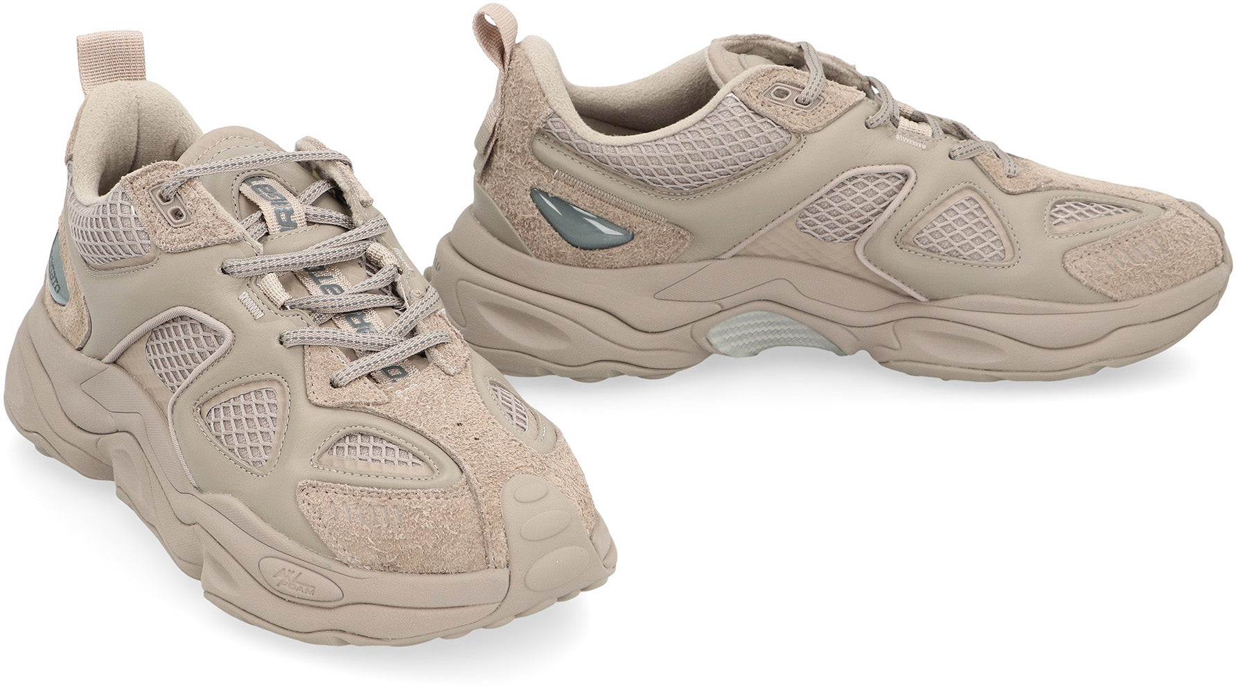 Satellite Runner low-top sneakers