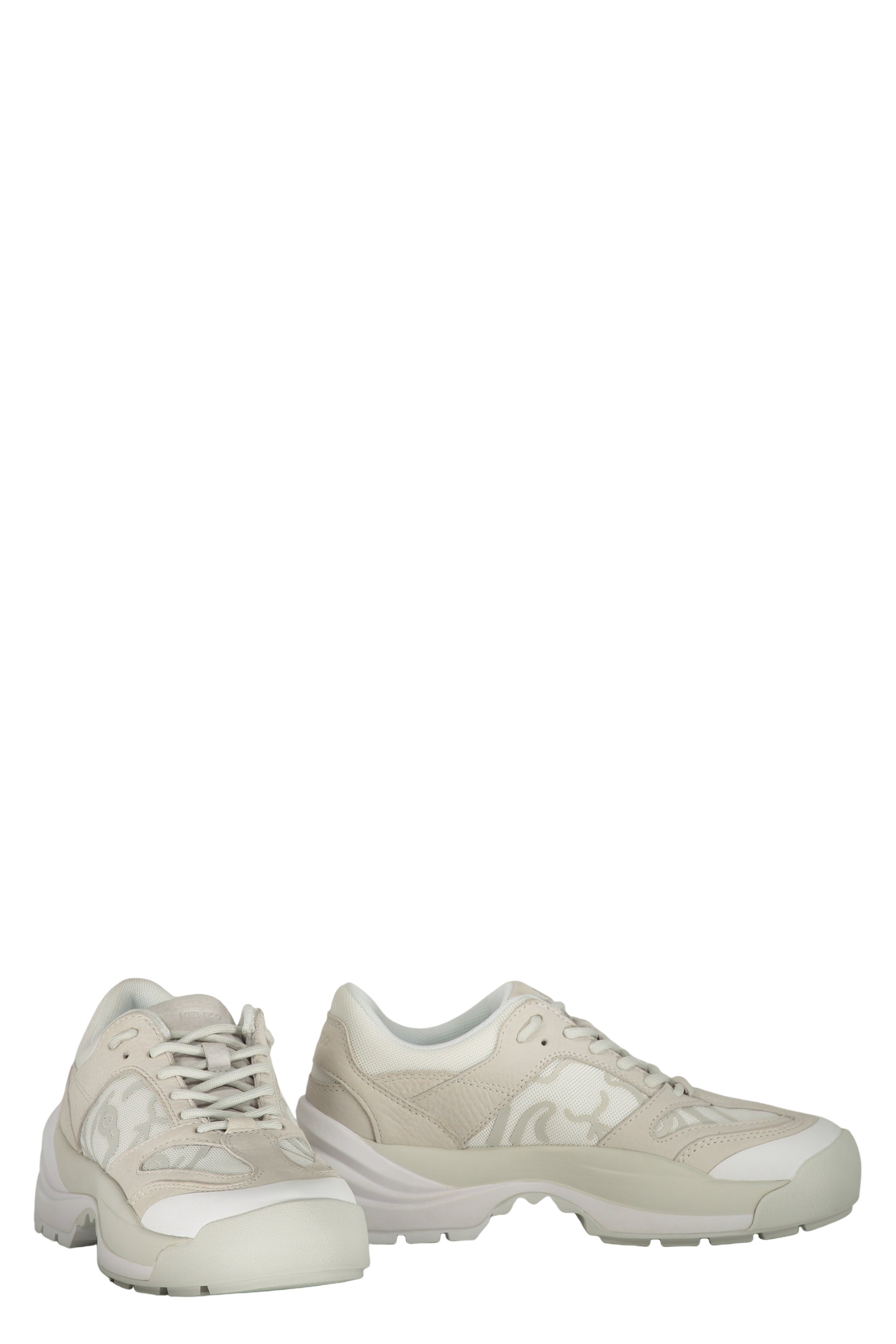 Leather sneakers
