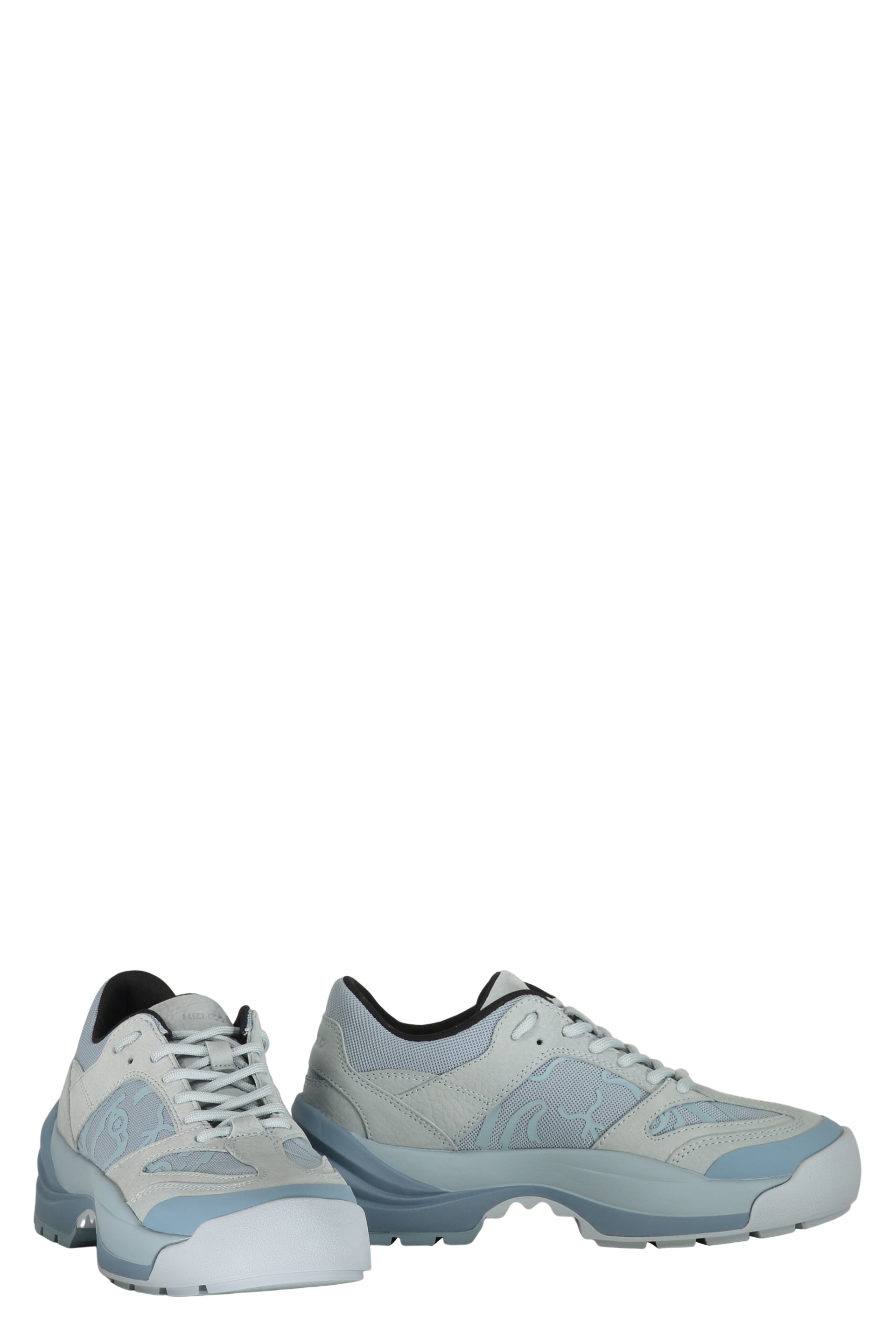 Leather sneakers