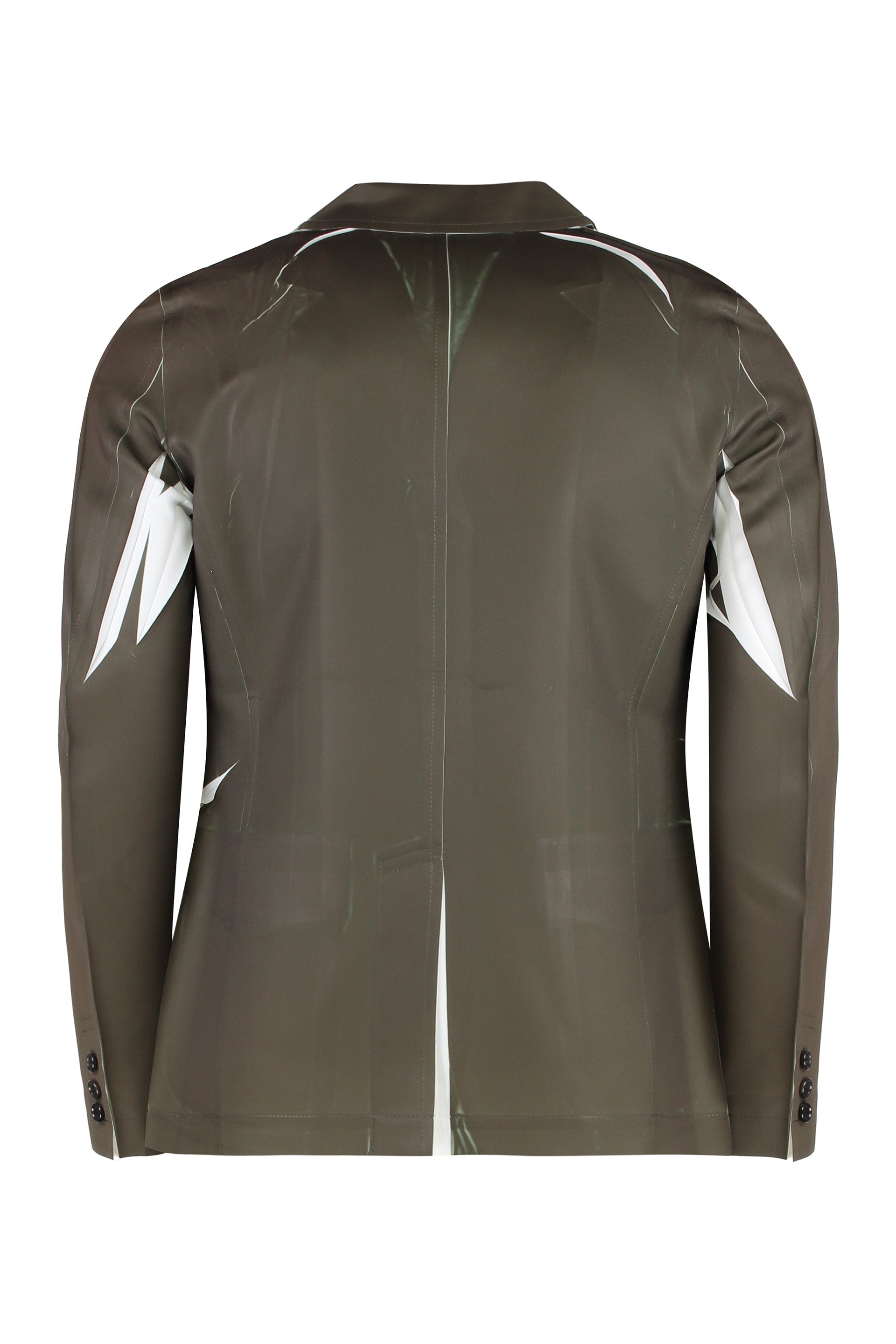 Single-breasted three-button jacket
