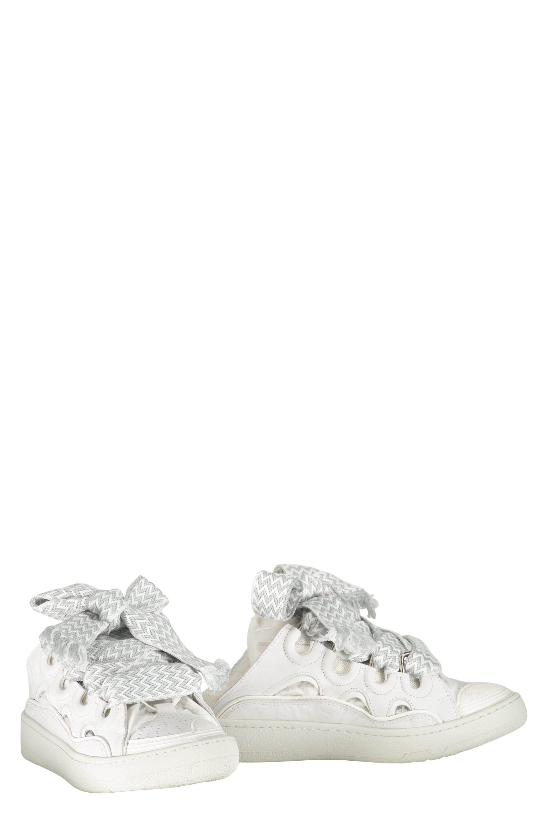 Chunky sneakers