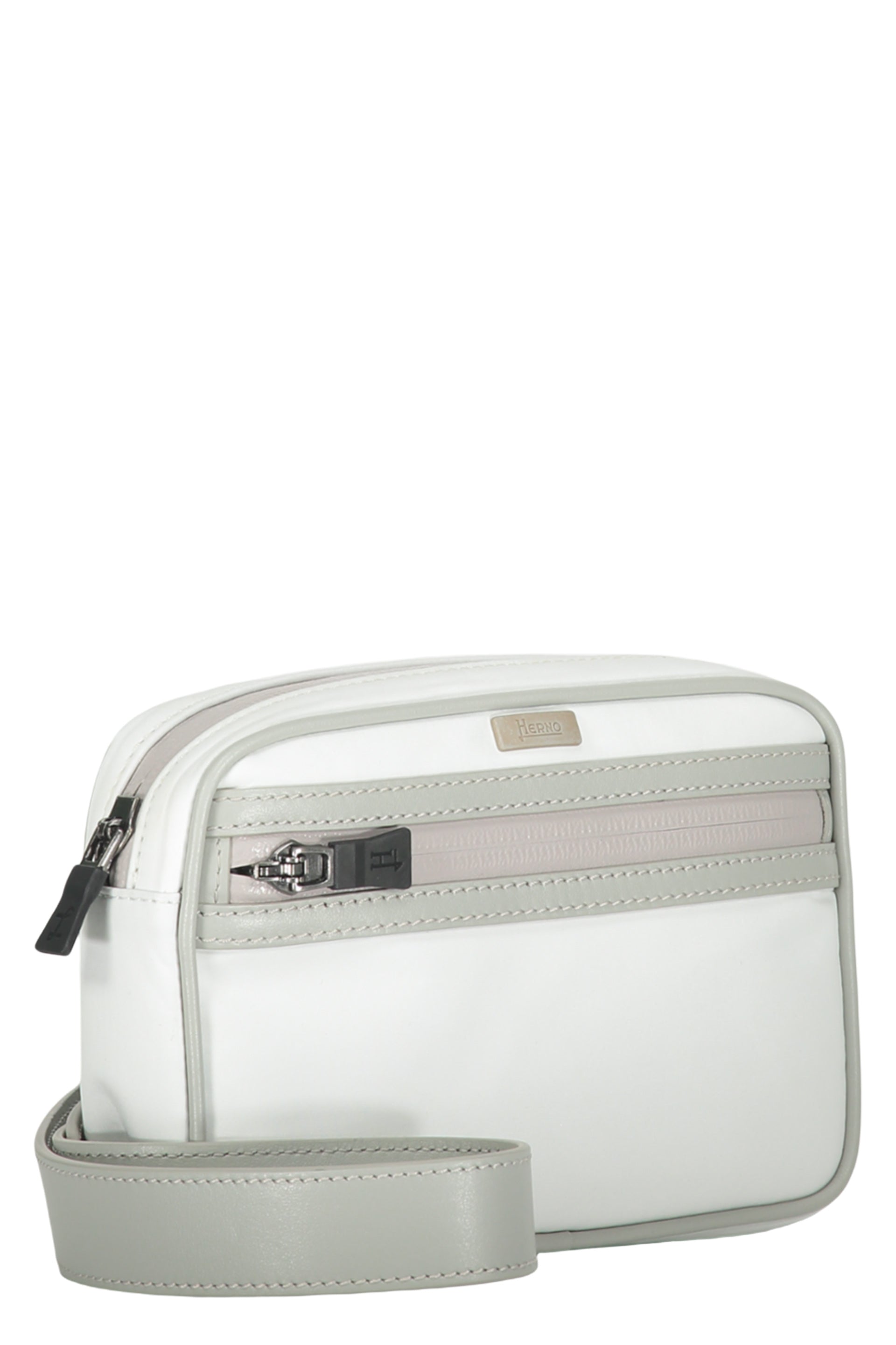Belt bag with logo