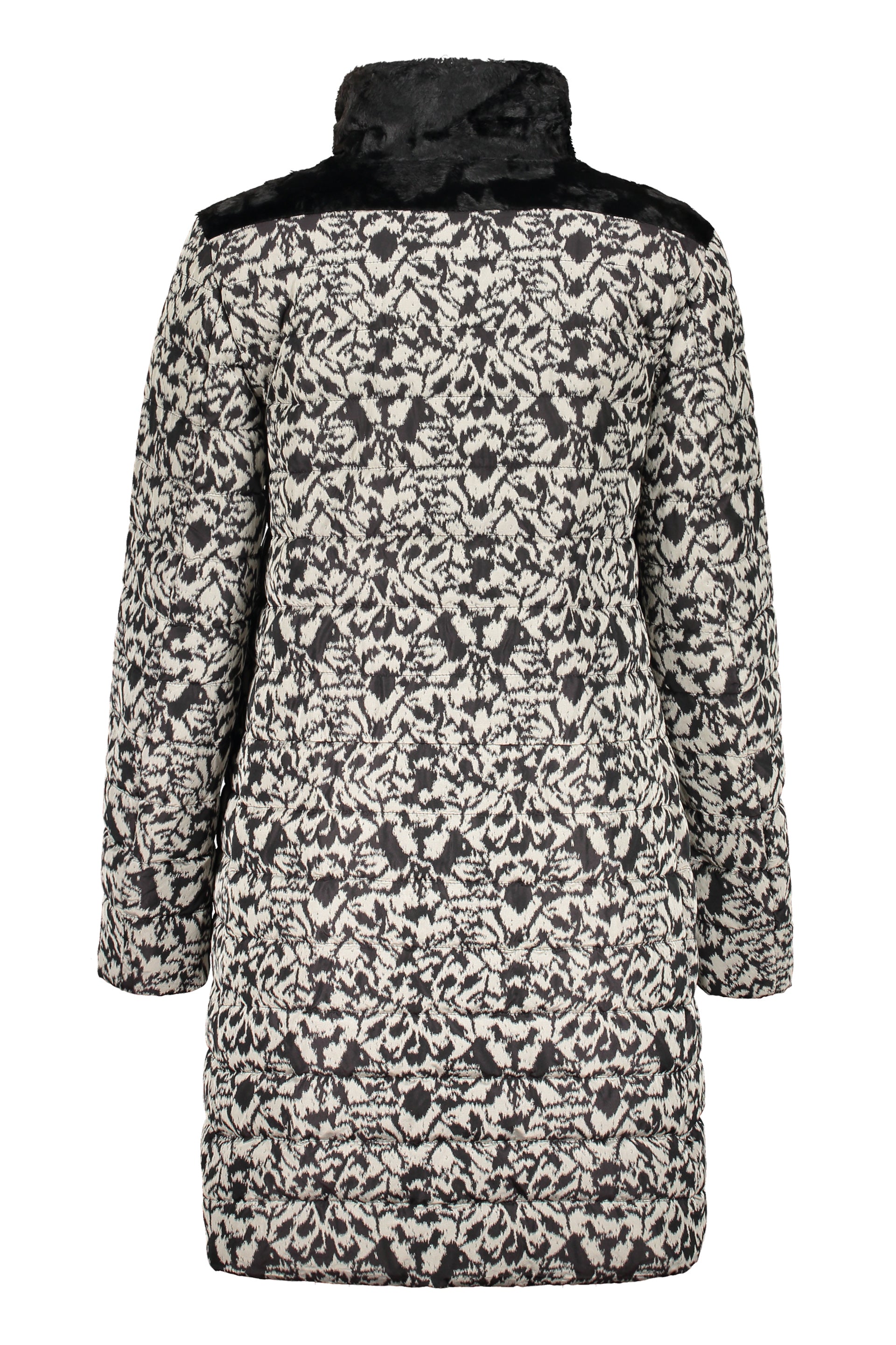 Contrasting detail down jacket