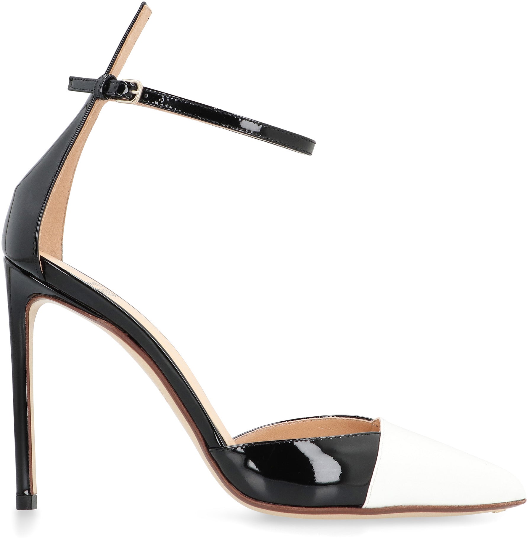 Patent leather heel sandals