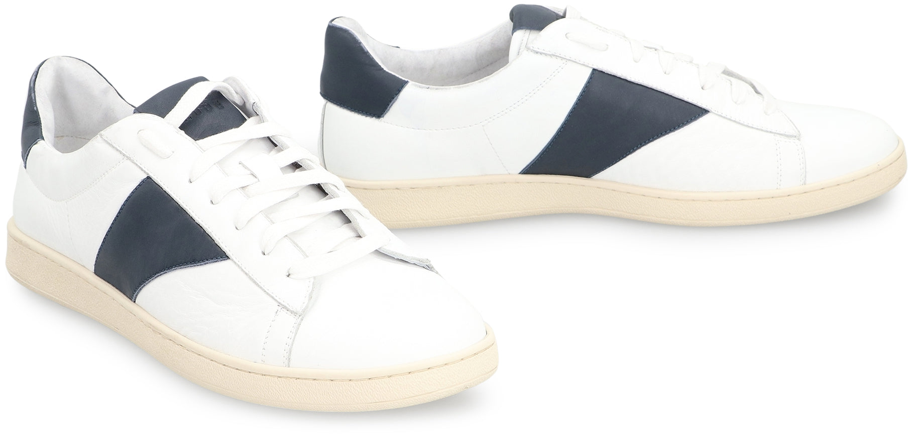 Court leather low-top sneakers