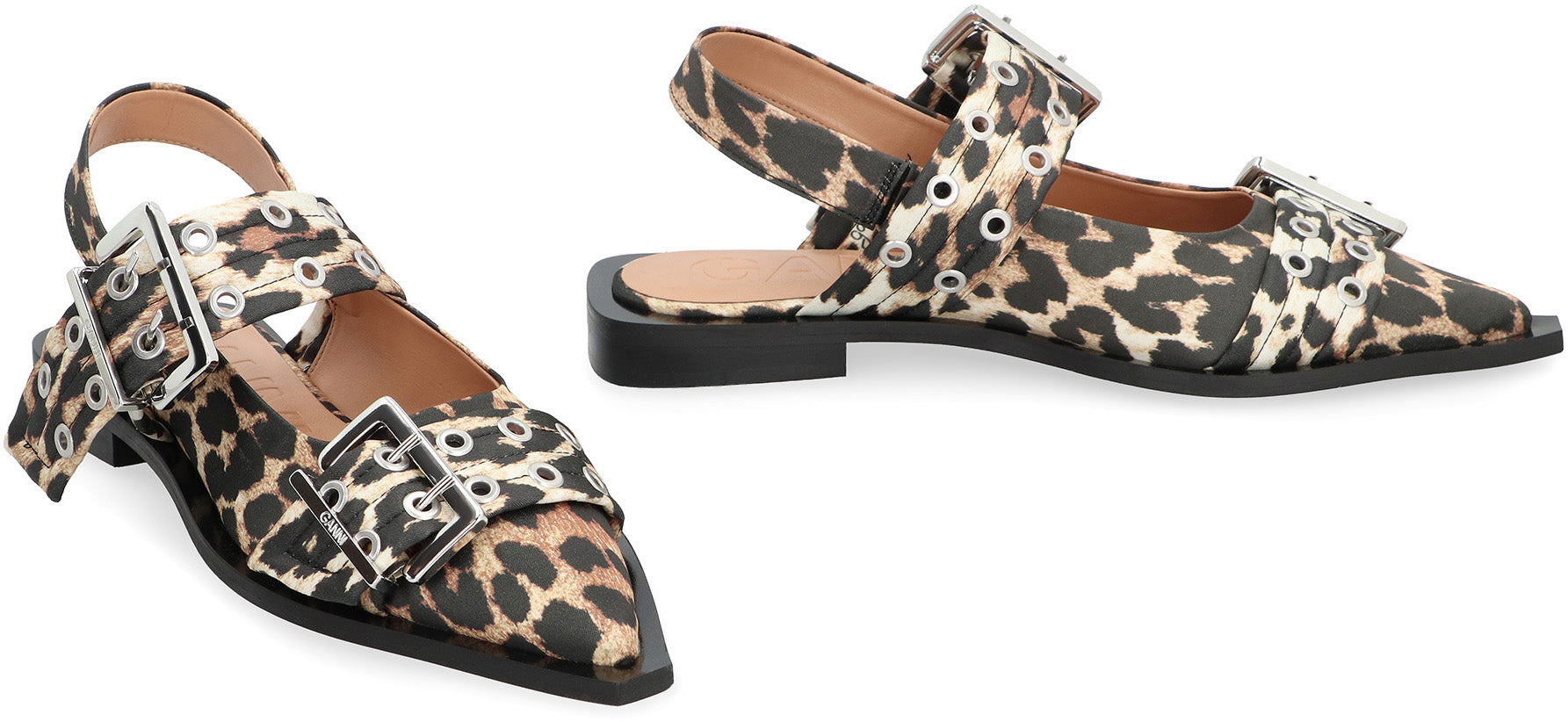 Feminine Fabric slingback pumps