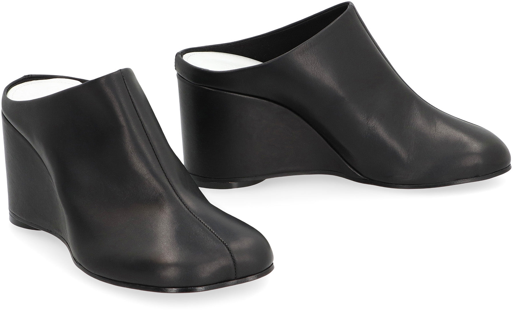 Leather mules