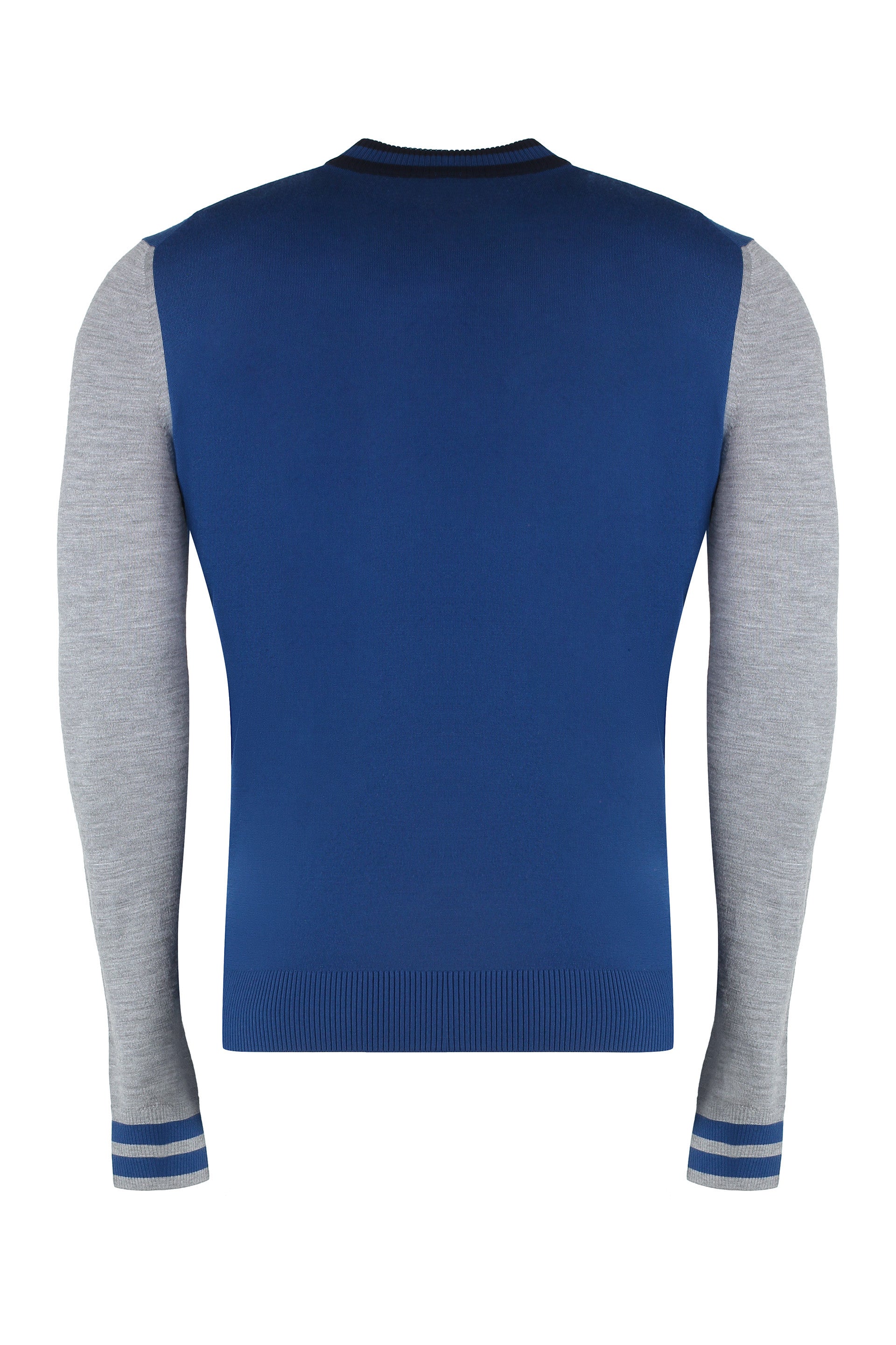 Virgin wool sweater