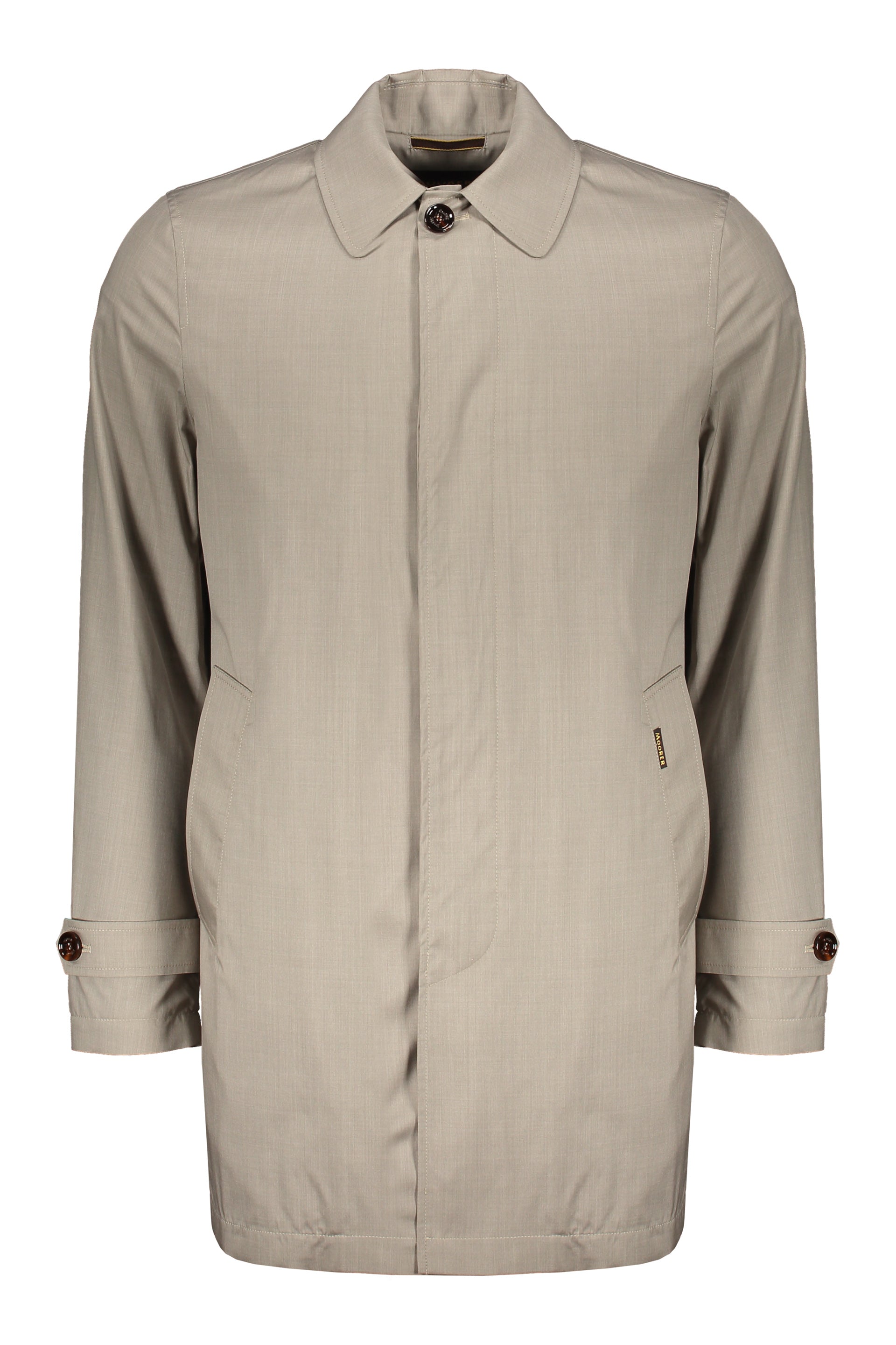 Buttoned jacket