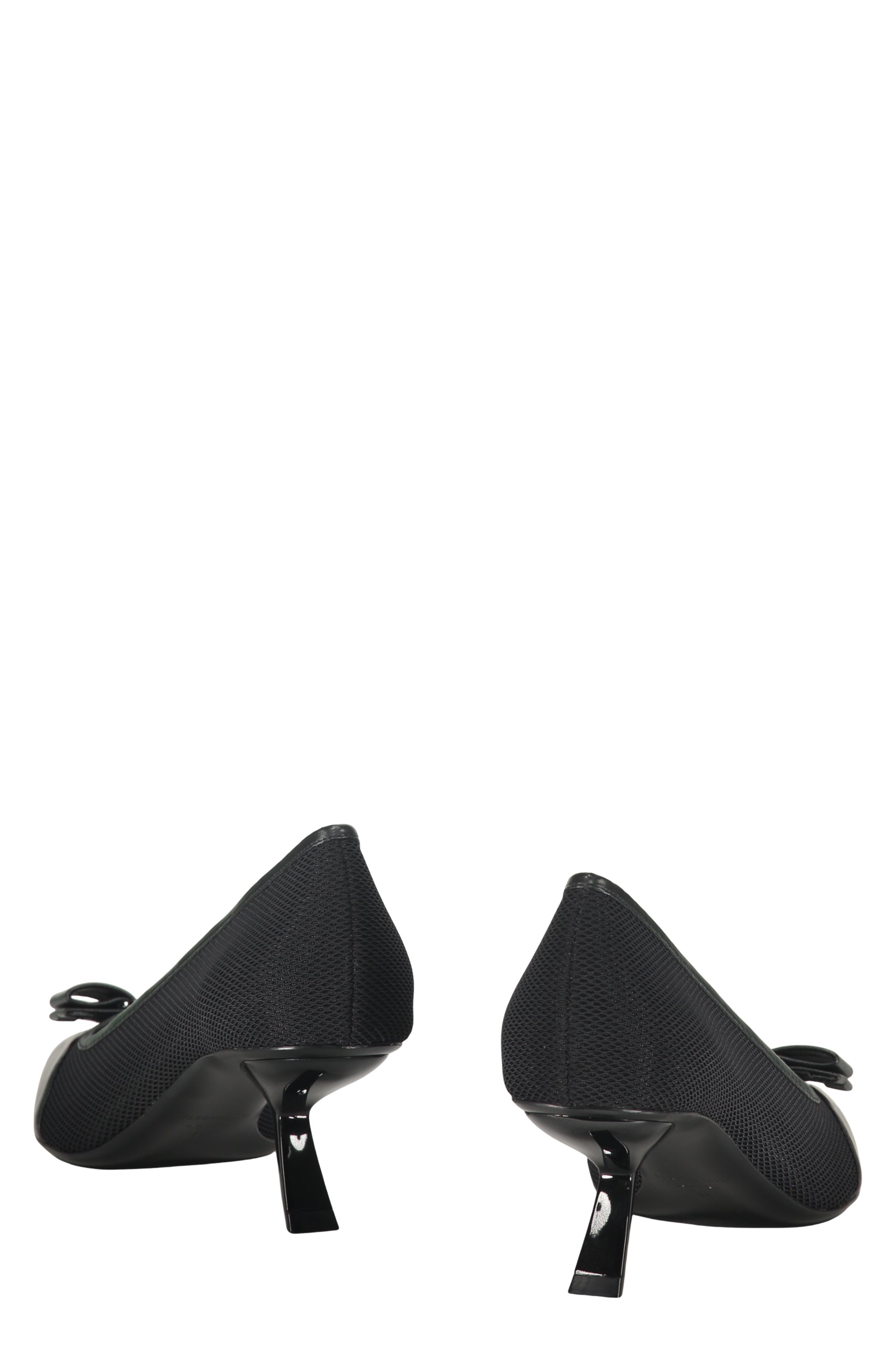 Fabric pumps