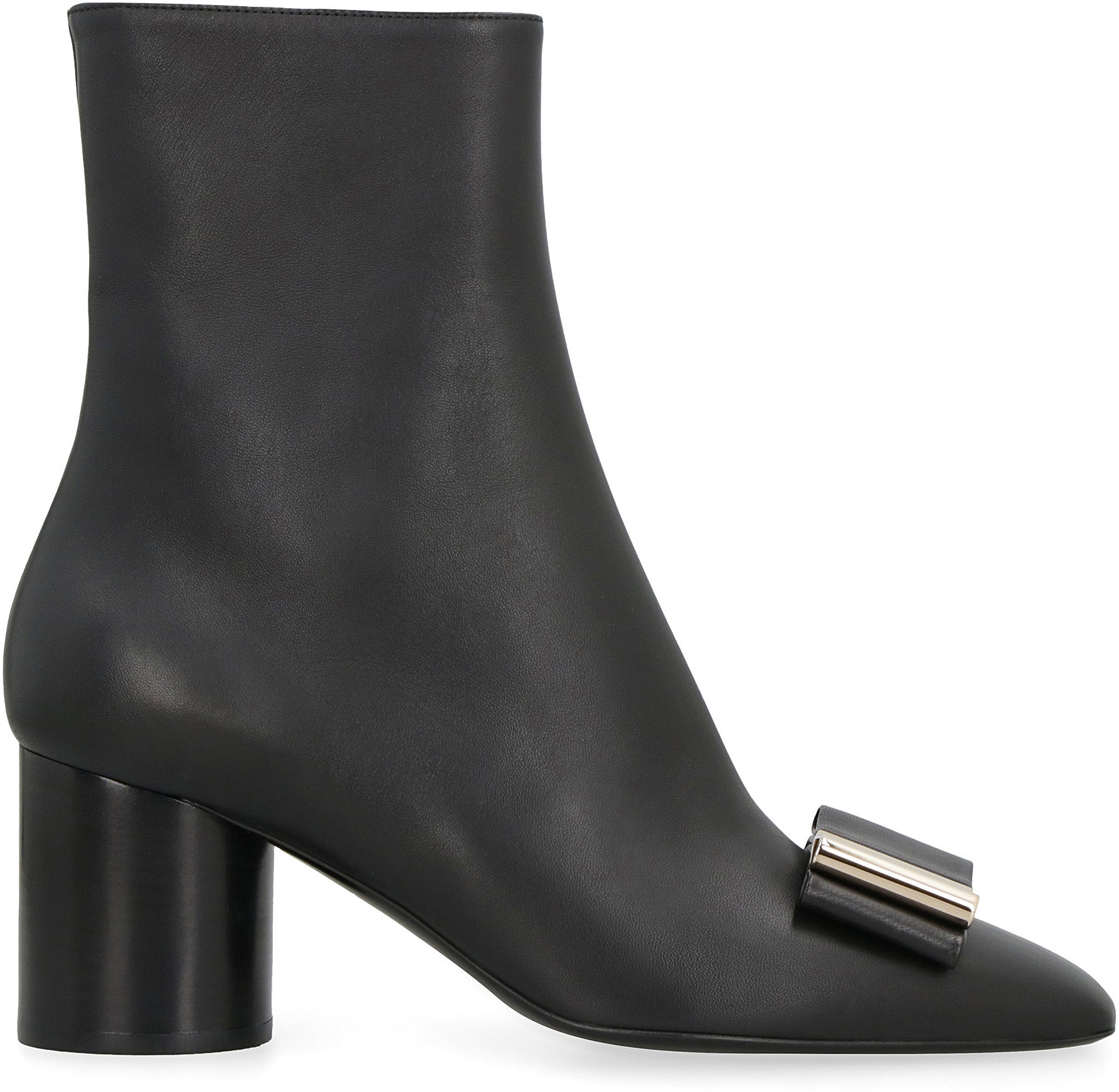 Leonia leather ankle boots