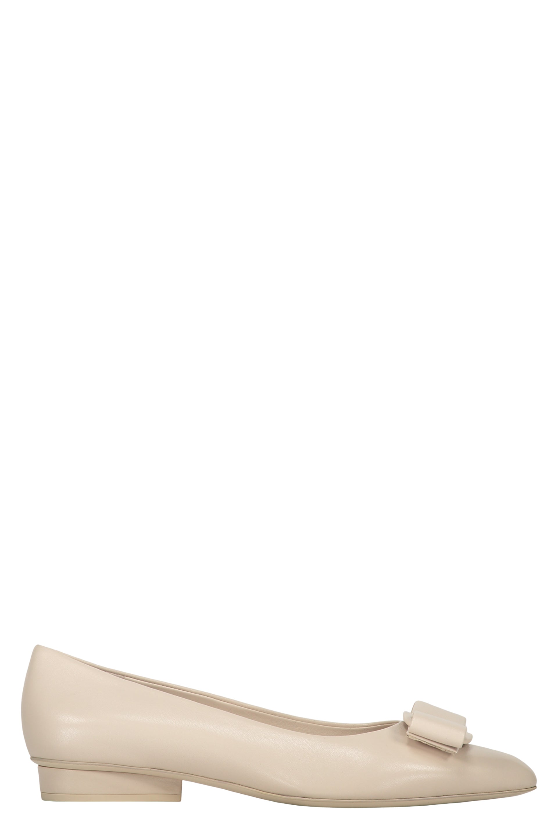 Leather ballet flats with logo