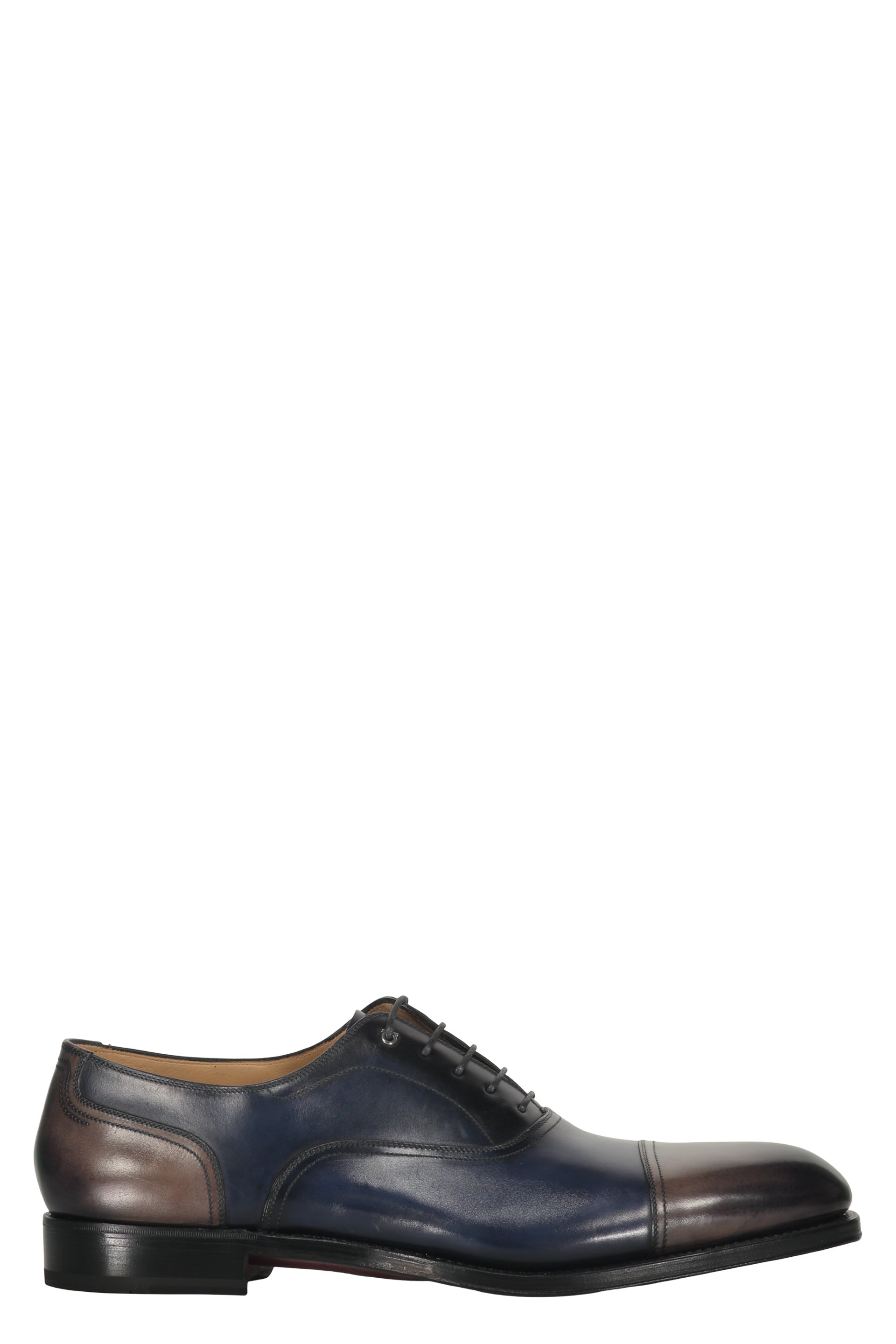 Leather lace-up shoes