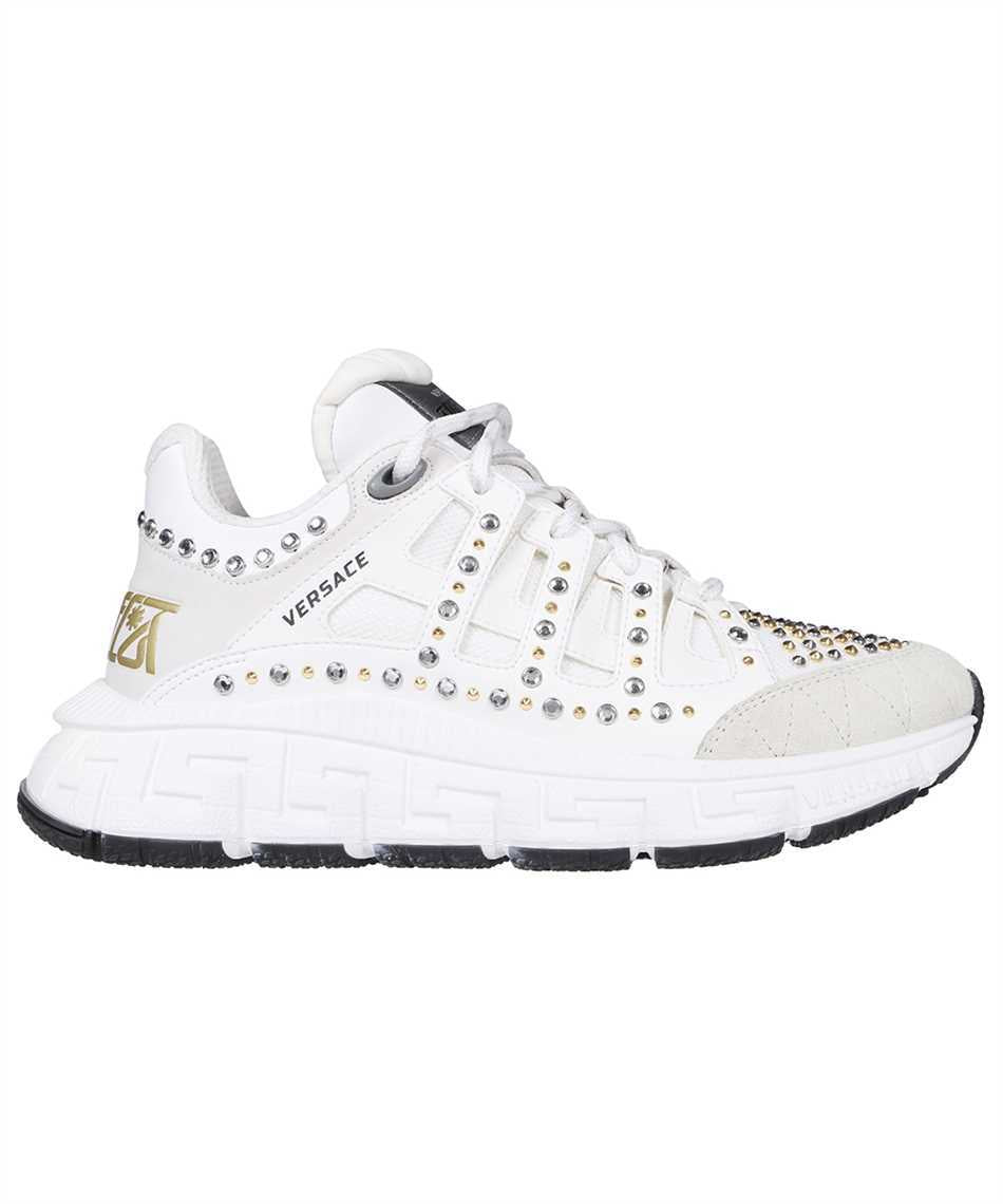 Low-top sneakers