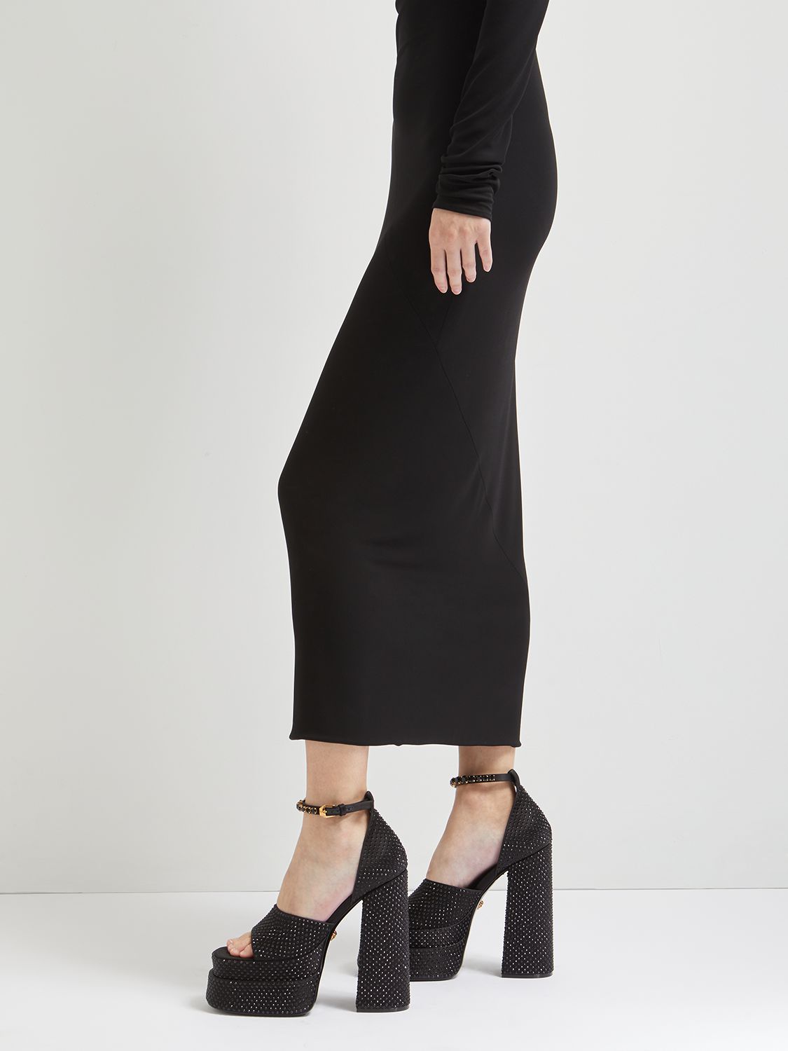 Women's black suede elegant sandals