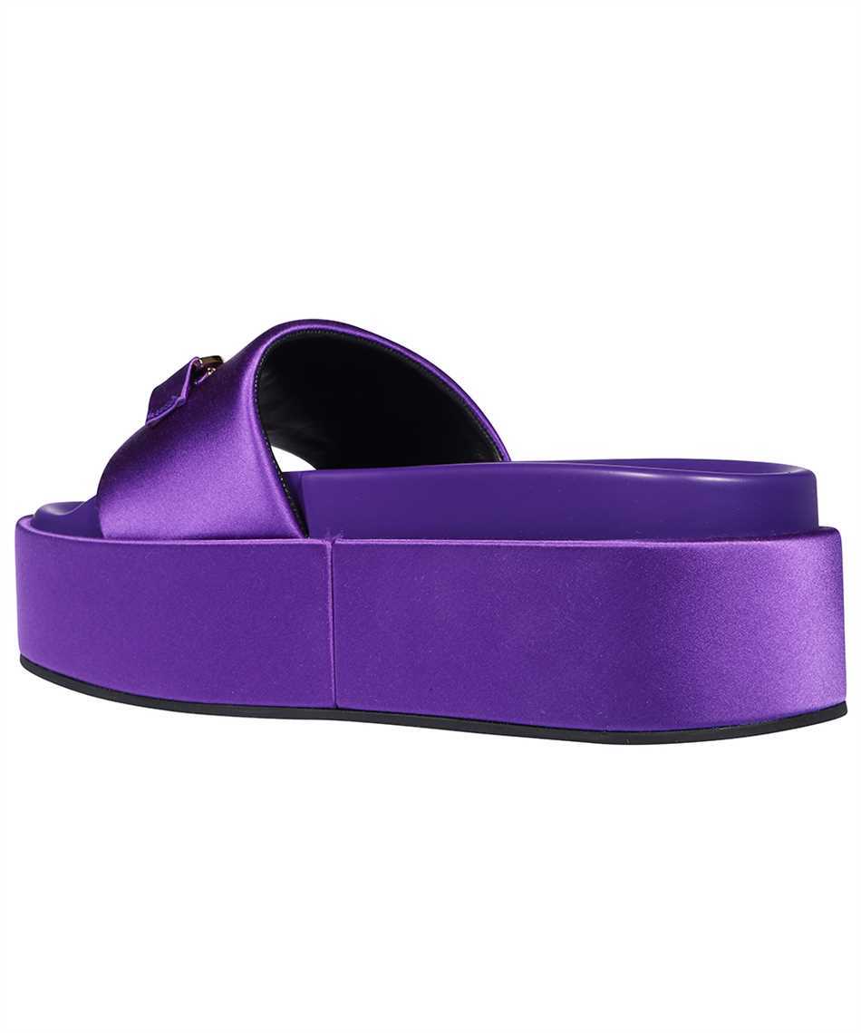 Slides with logo