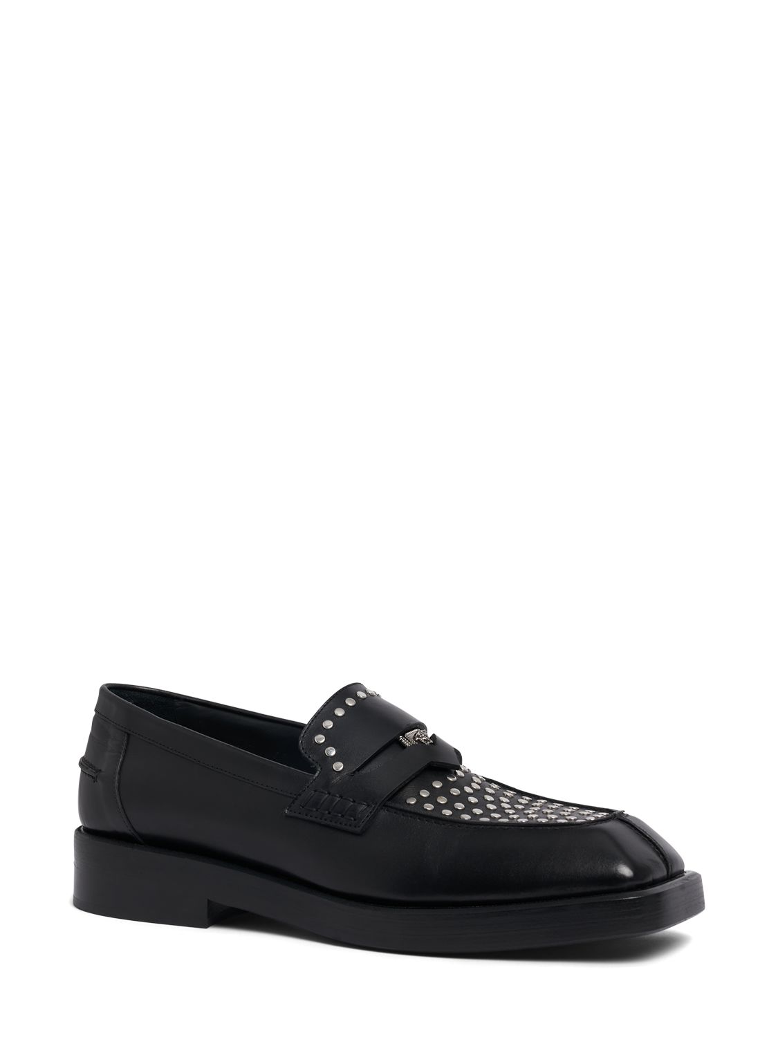 Casual elegant loafers in black leather