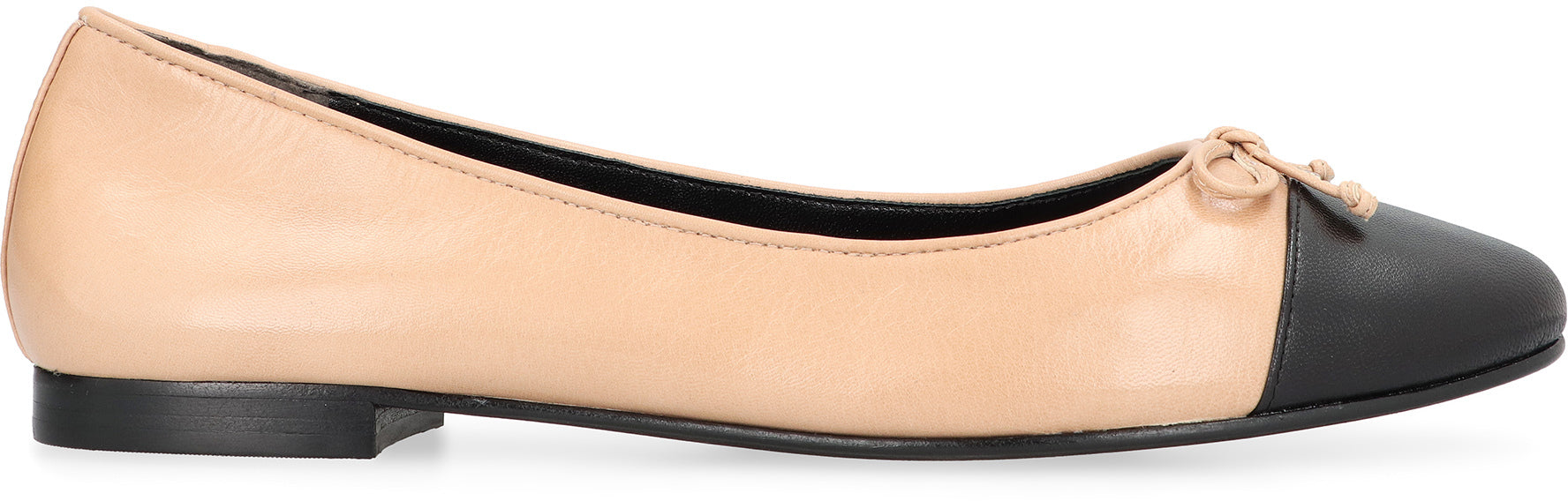 Leather ballet flats