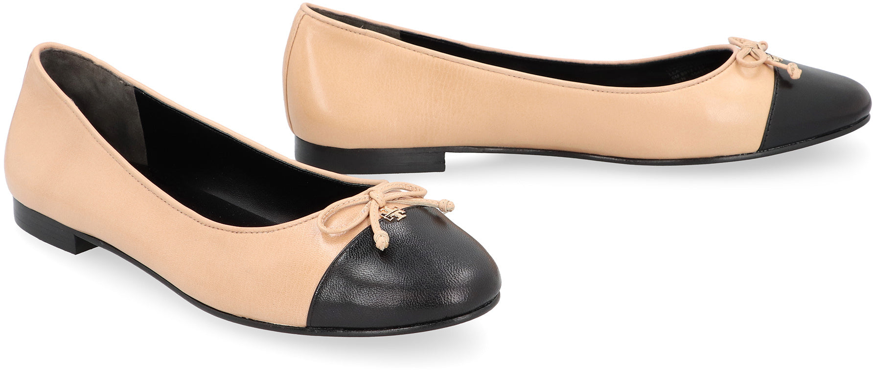 Leather ballet flats