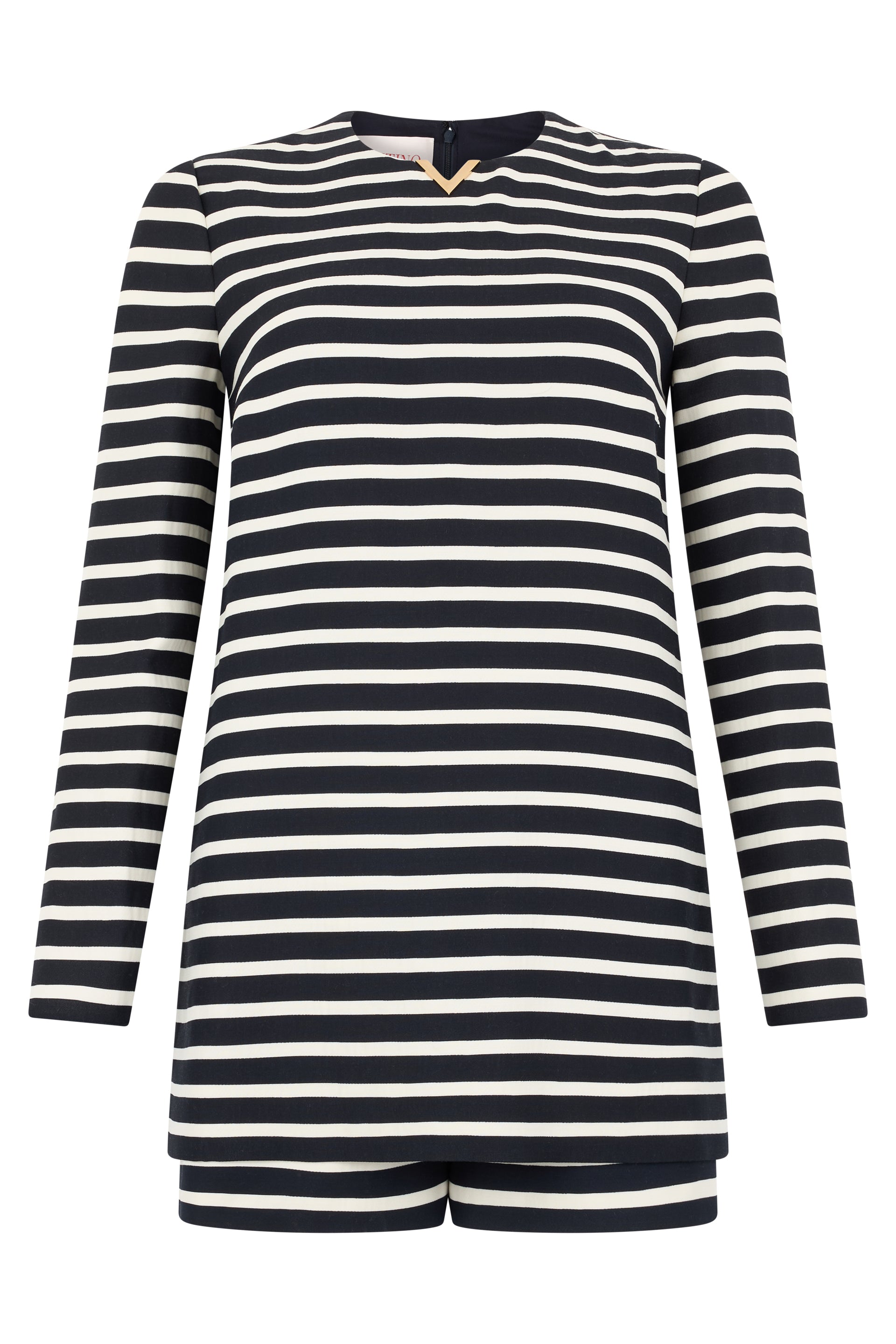 Short striped suit.