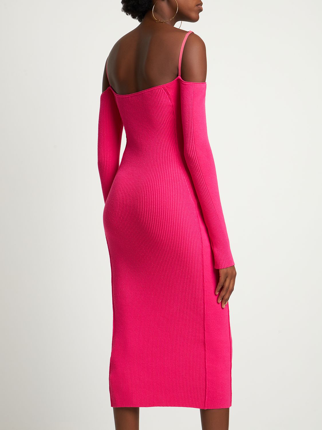Elegant and versatile pink dress