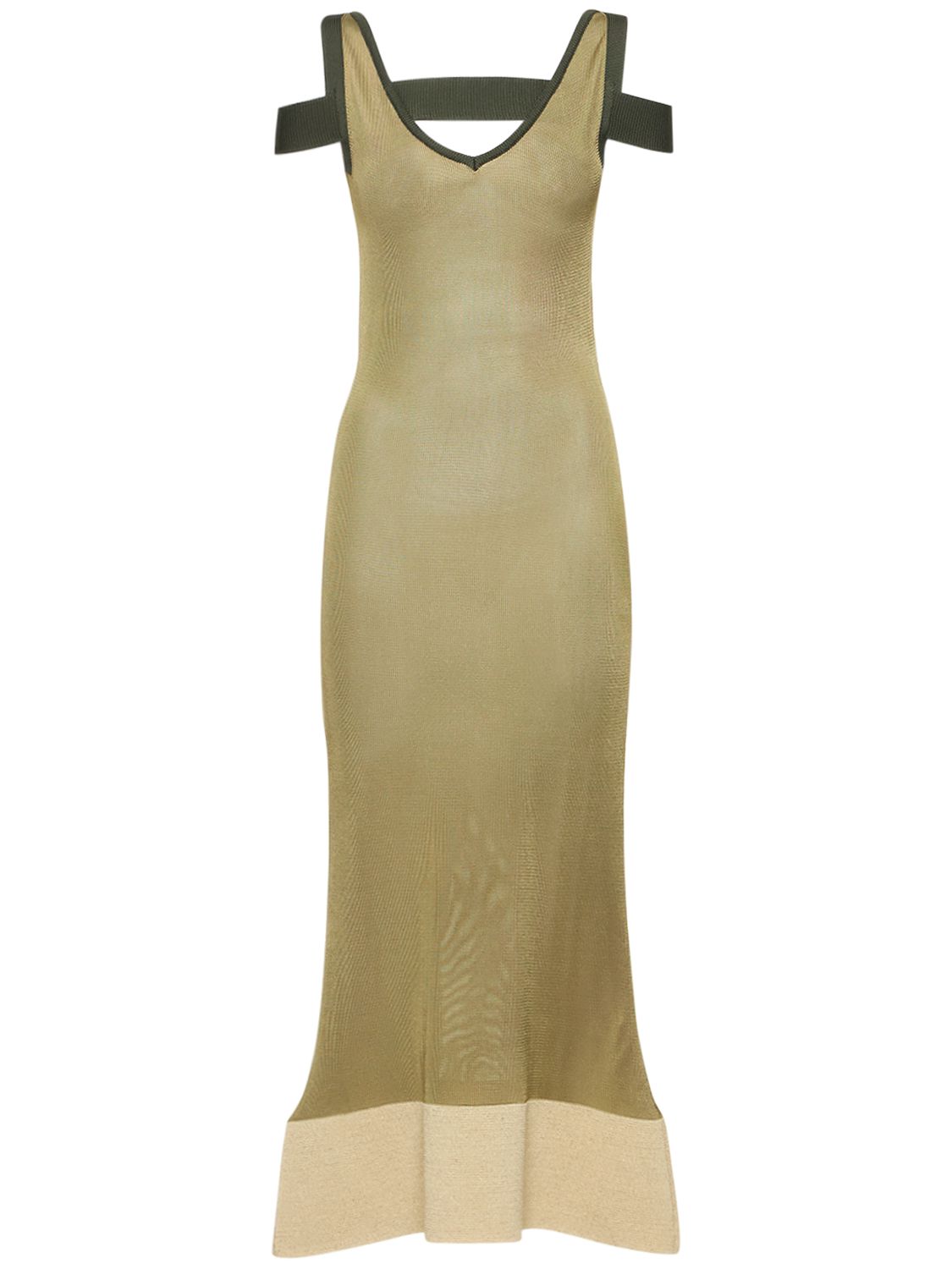 Long dress with V-neck