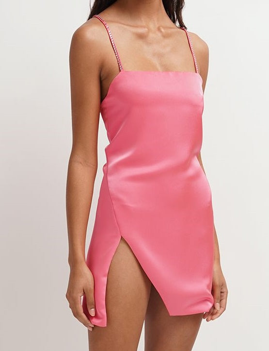 Short pink dress with elegant thin straps