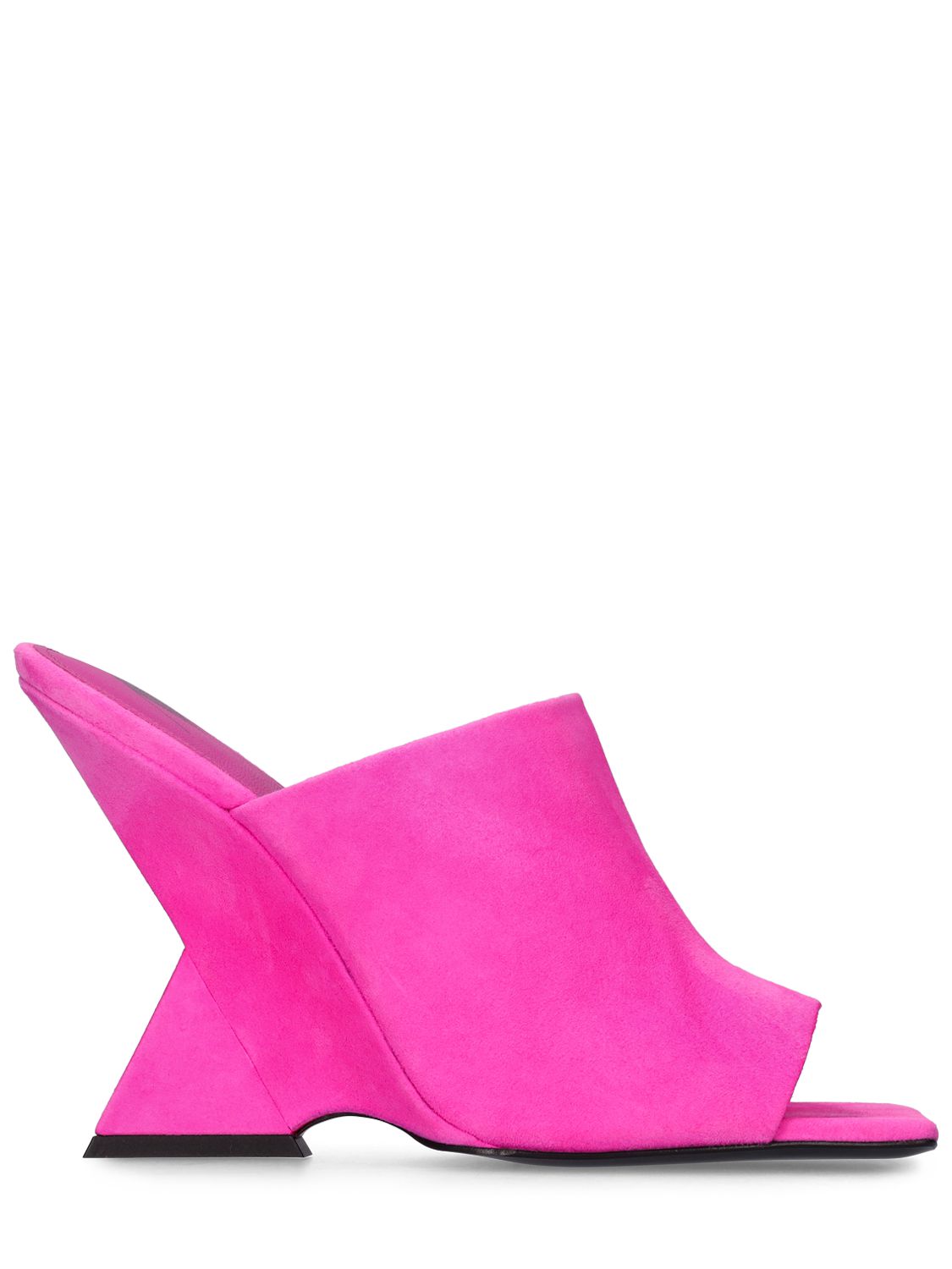 Pink mules with geometric heels, modern and original