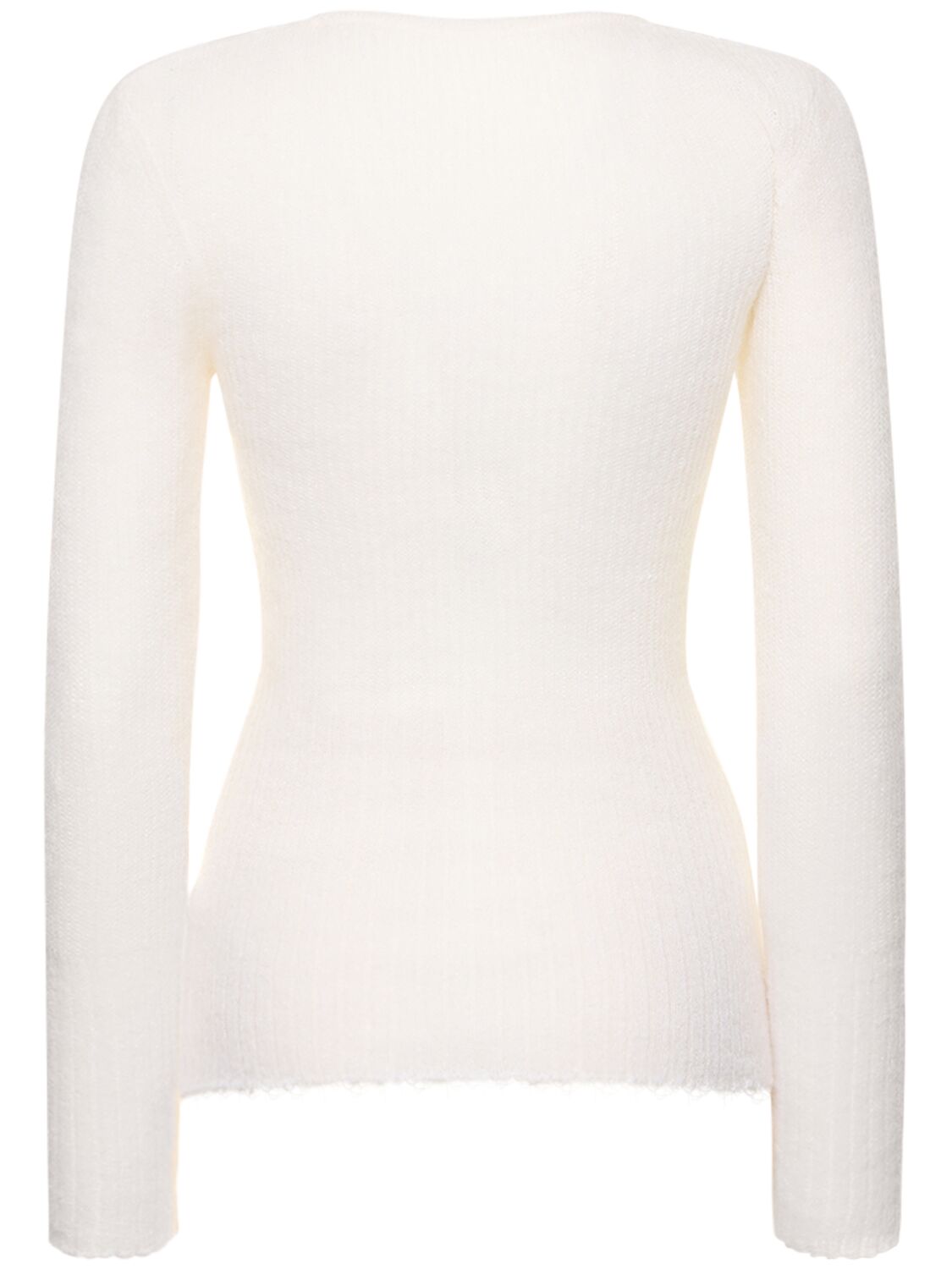 Knit top with long sleeves and a deep neckline