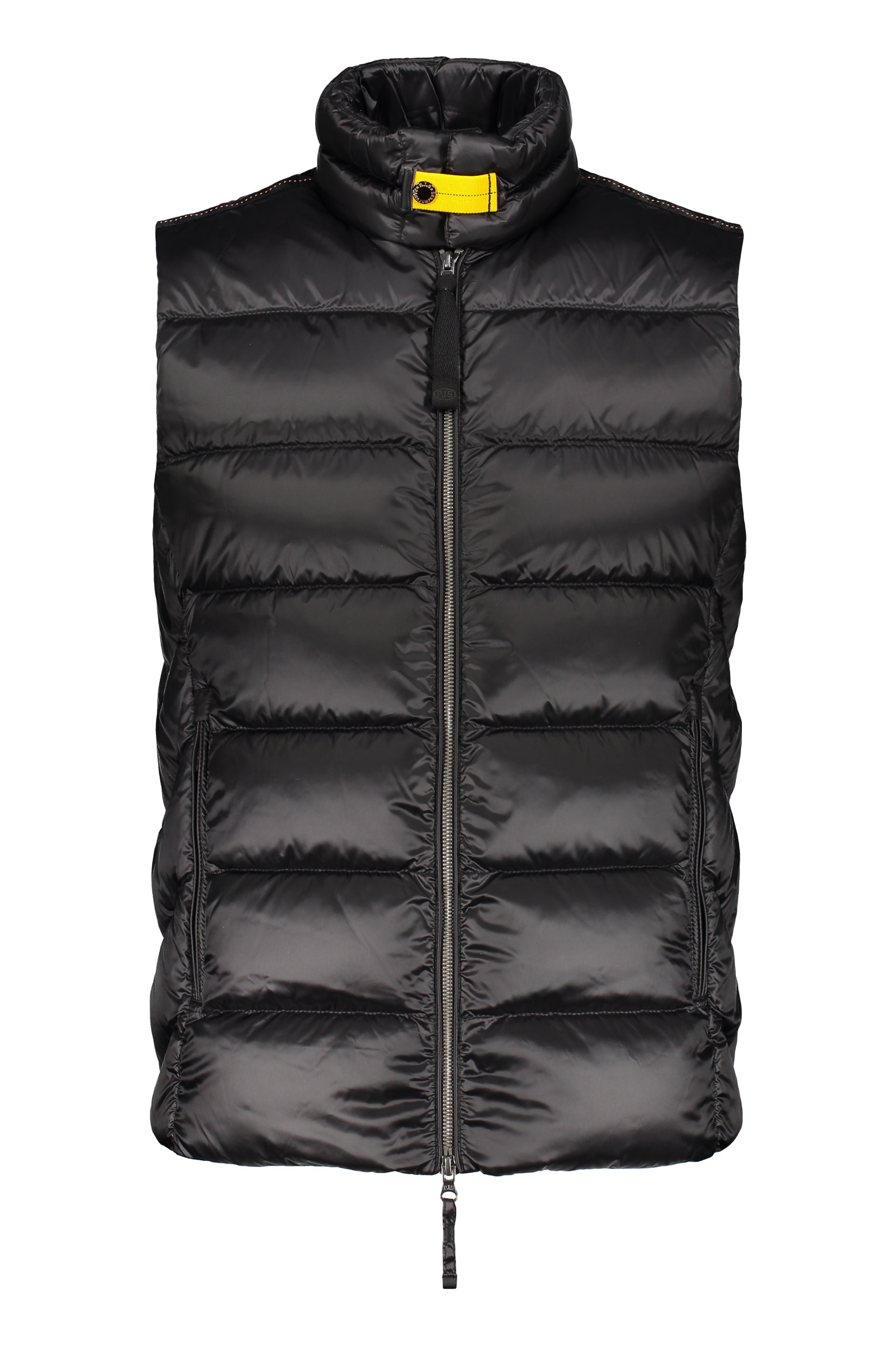 Lightweight and versatile vest for any occasion