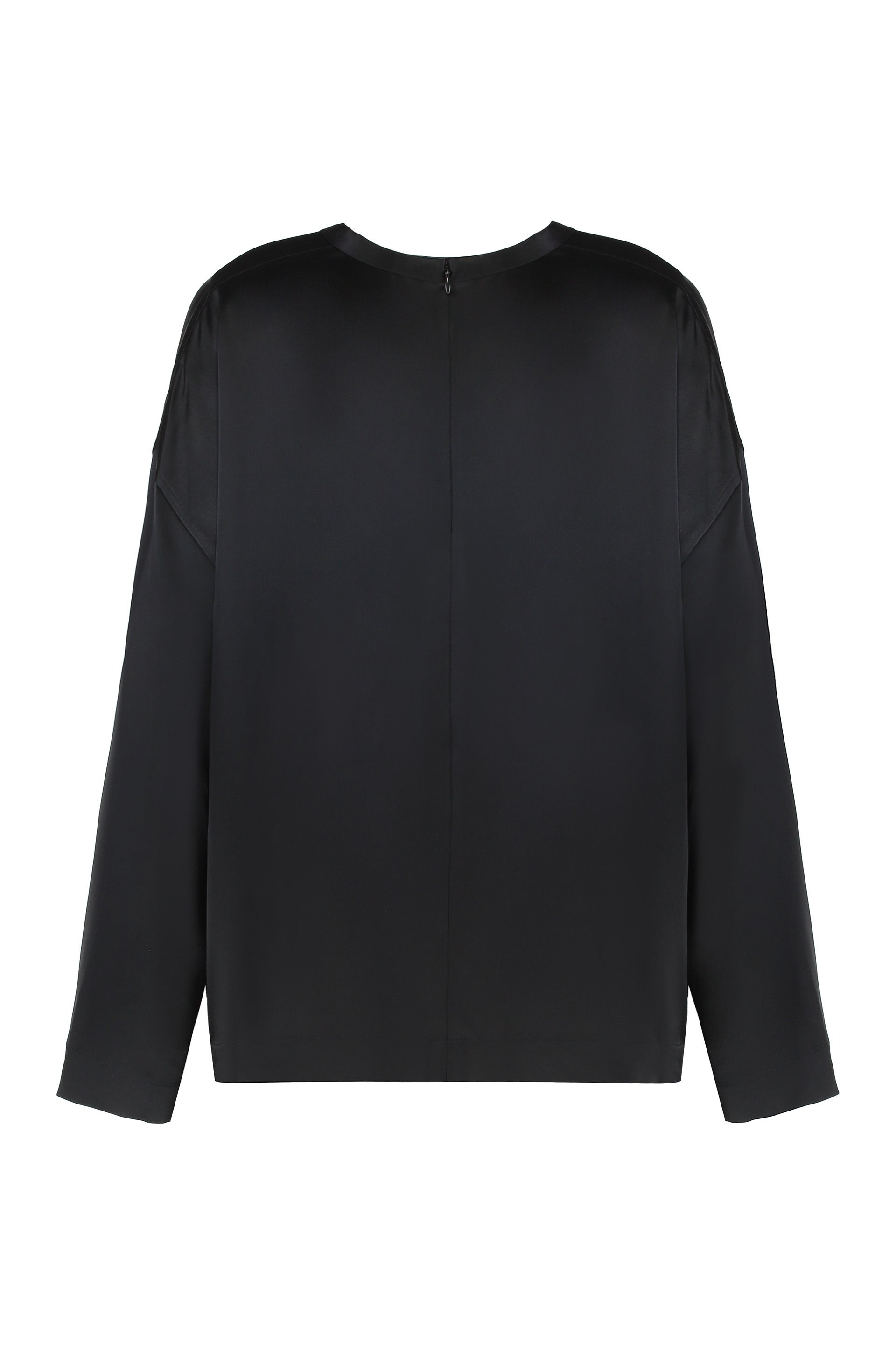 Square top in black satin