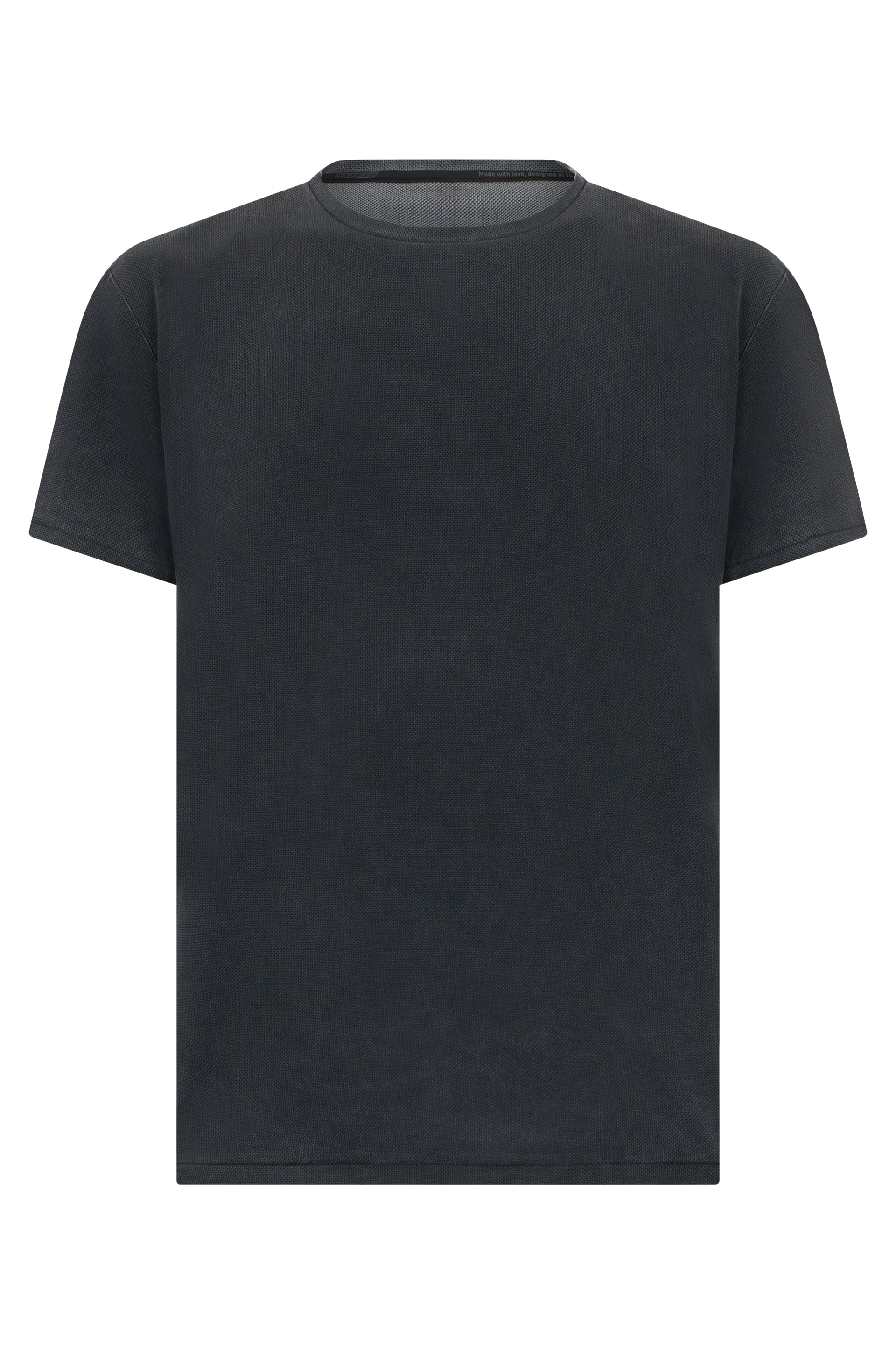 Short-sleeve t-shirt