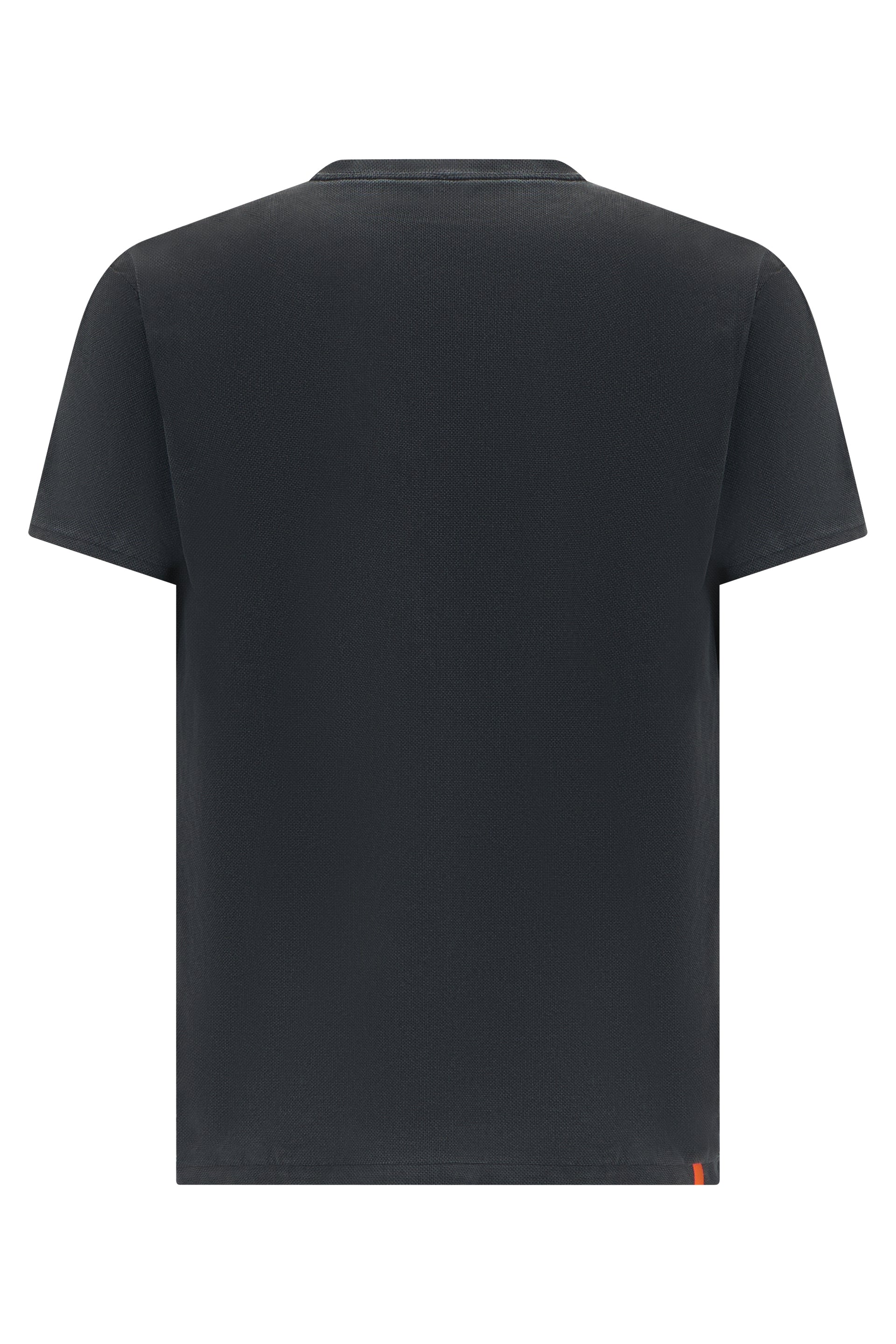 Short-sleeve t-shirt