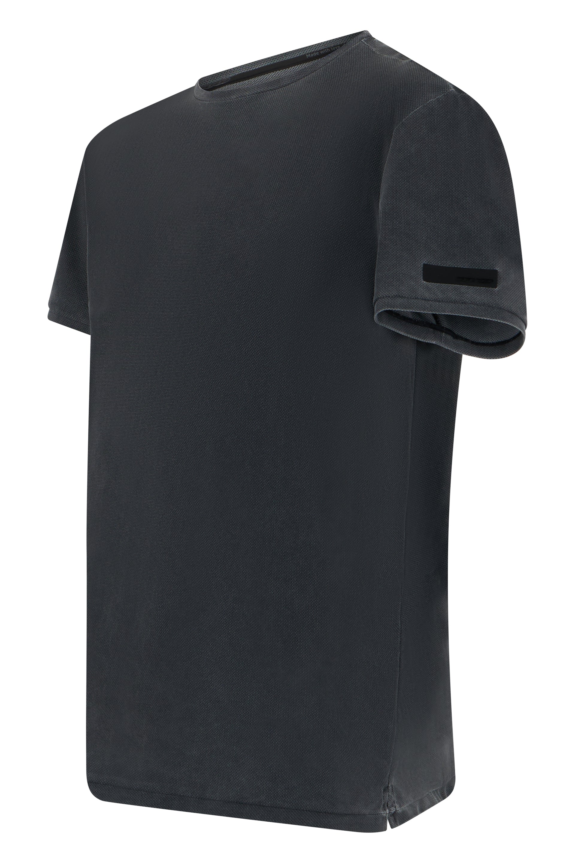Short-sleeve t-shirt