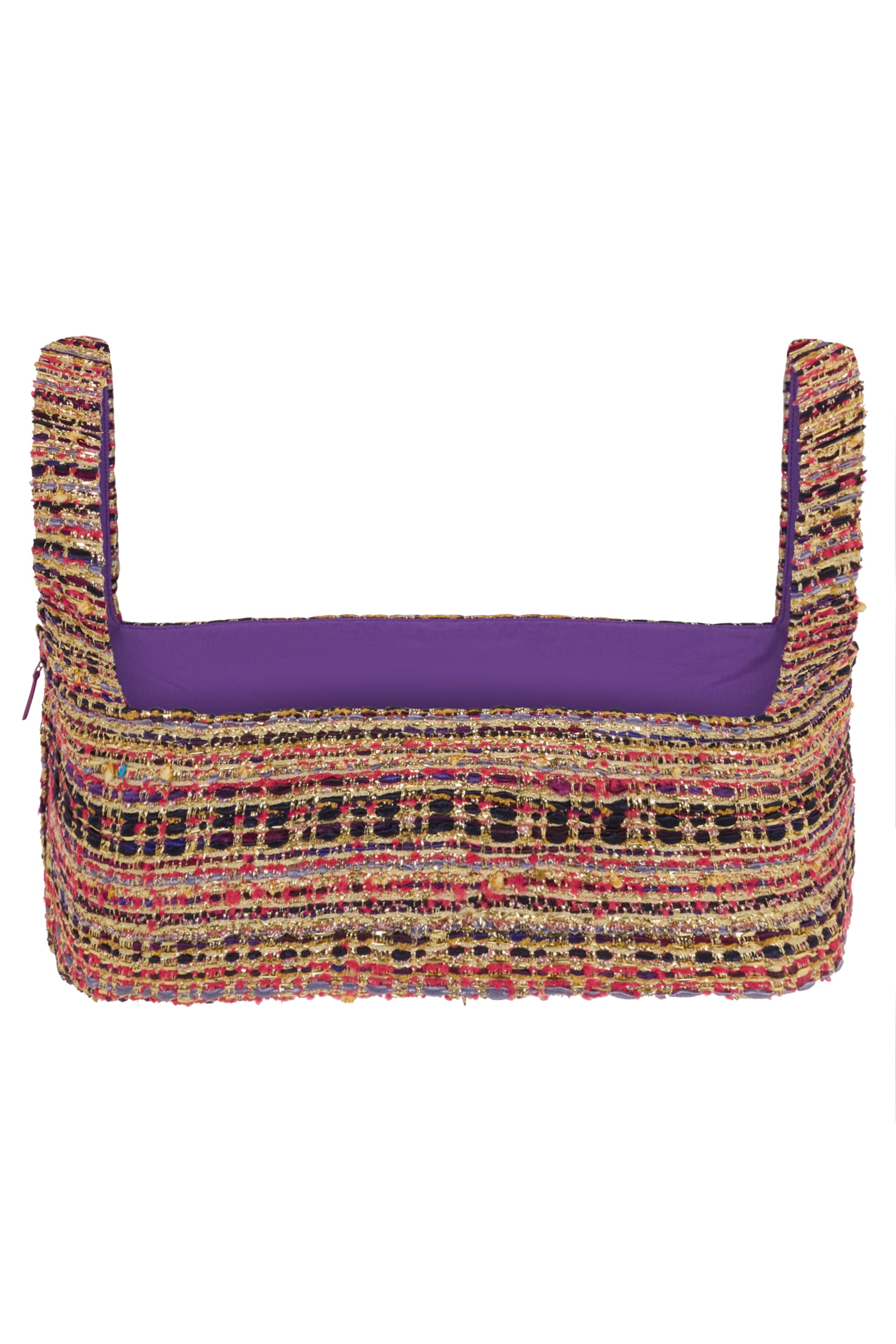 Elegant, warm and versatile woven bag