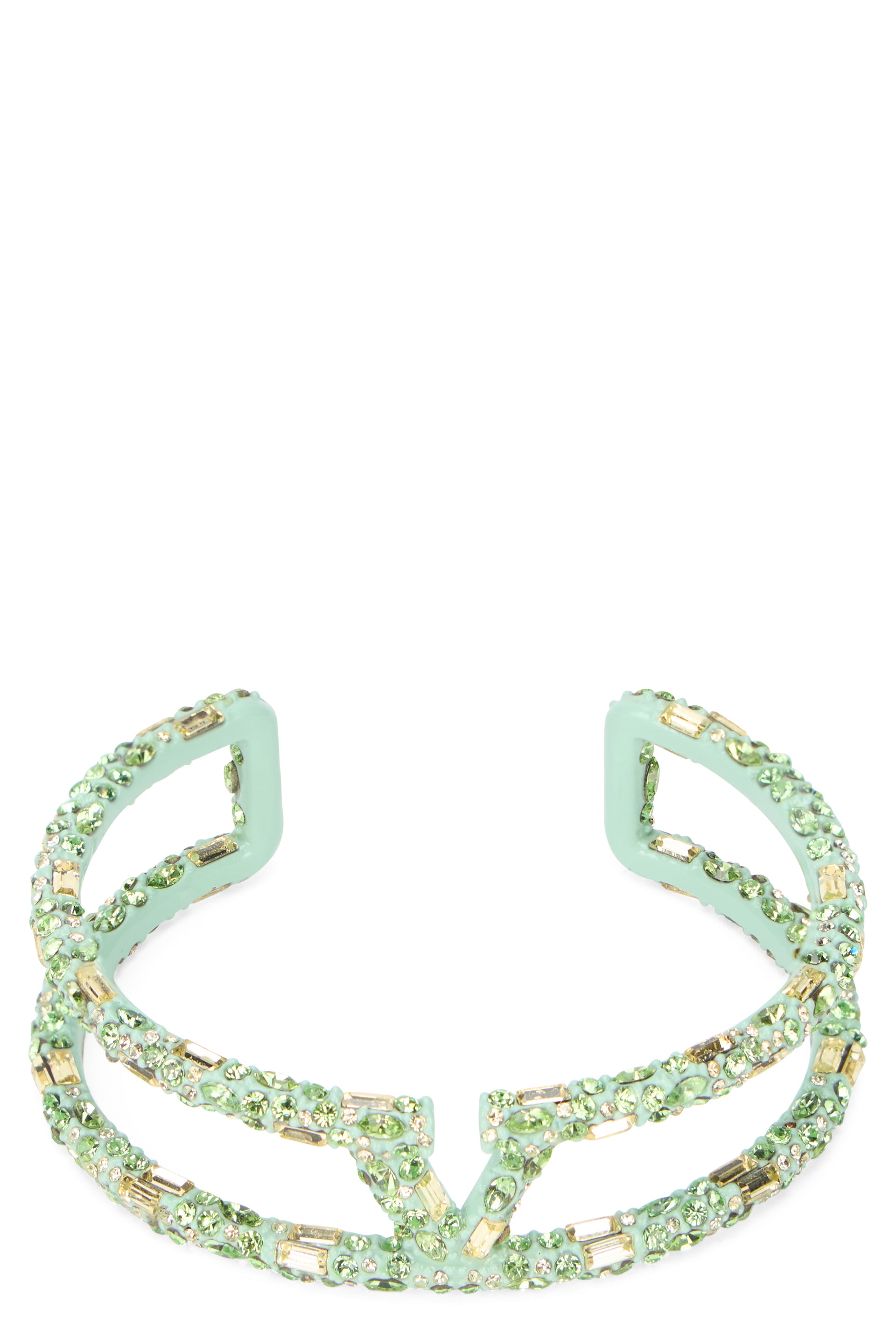 Metal bracelet with crystals